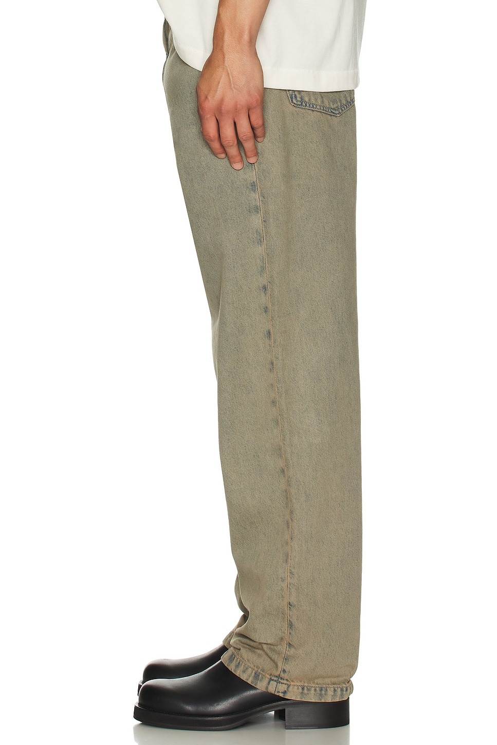 Landon Pant - 5