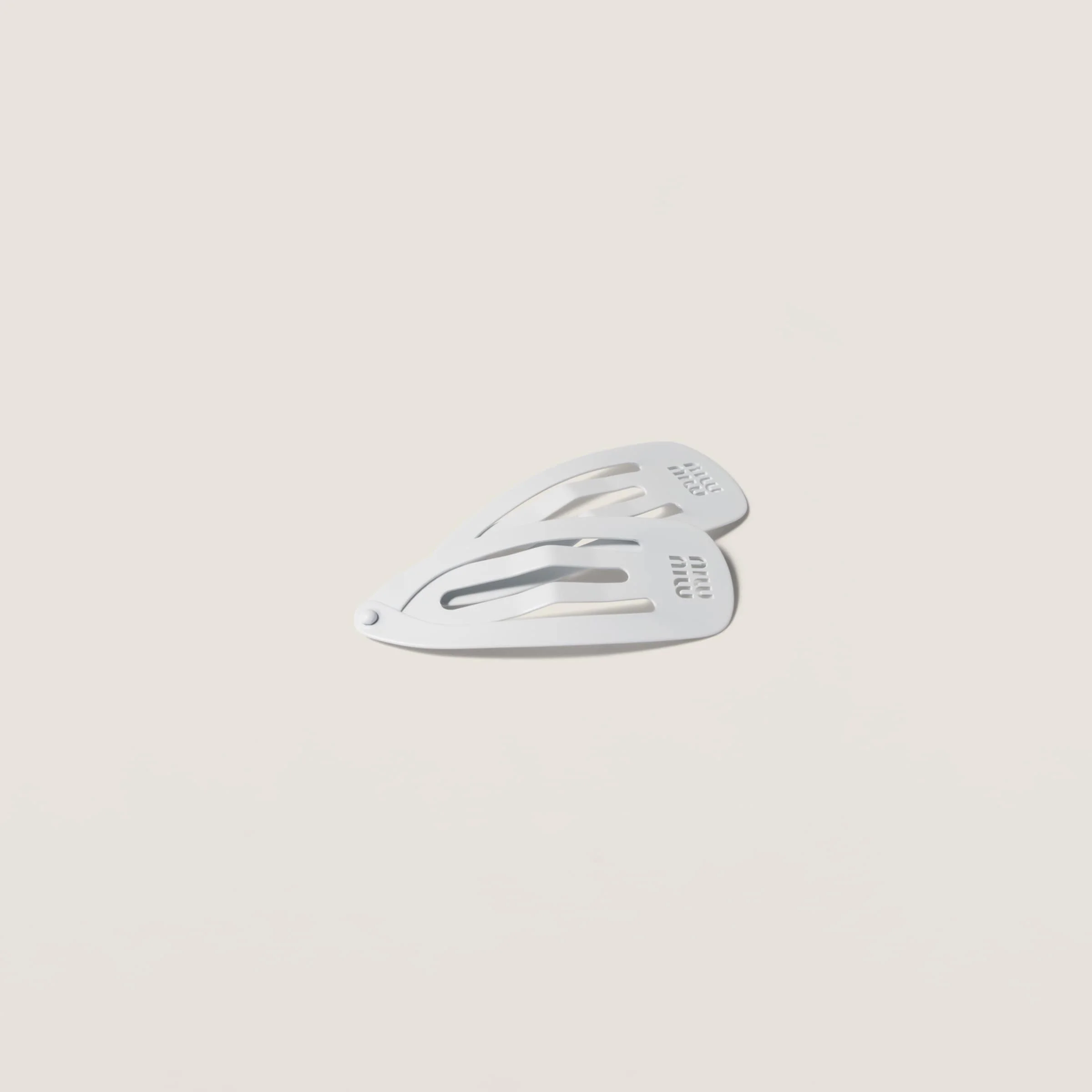 Metal hair clips - 1