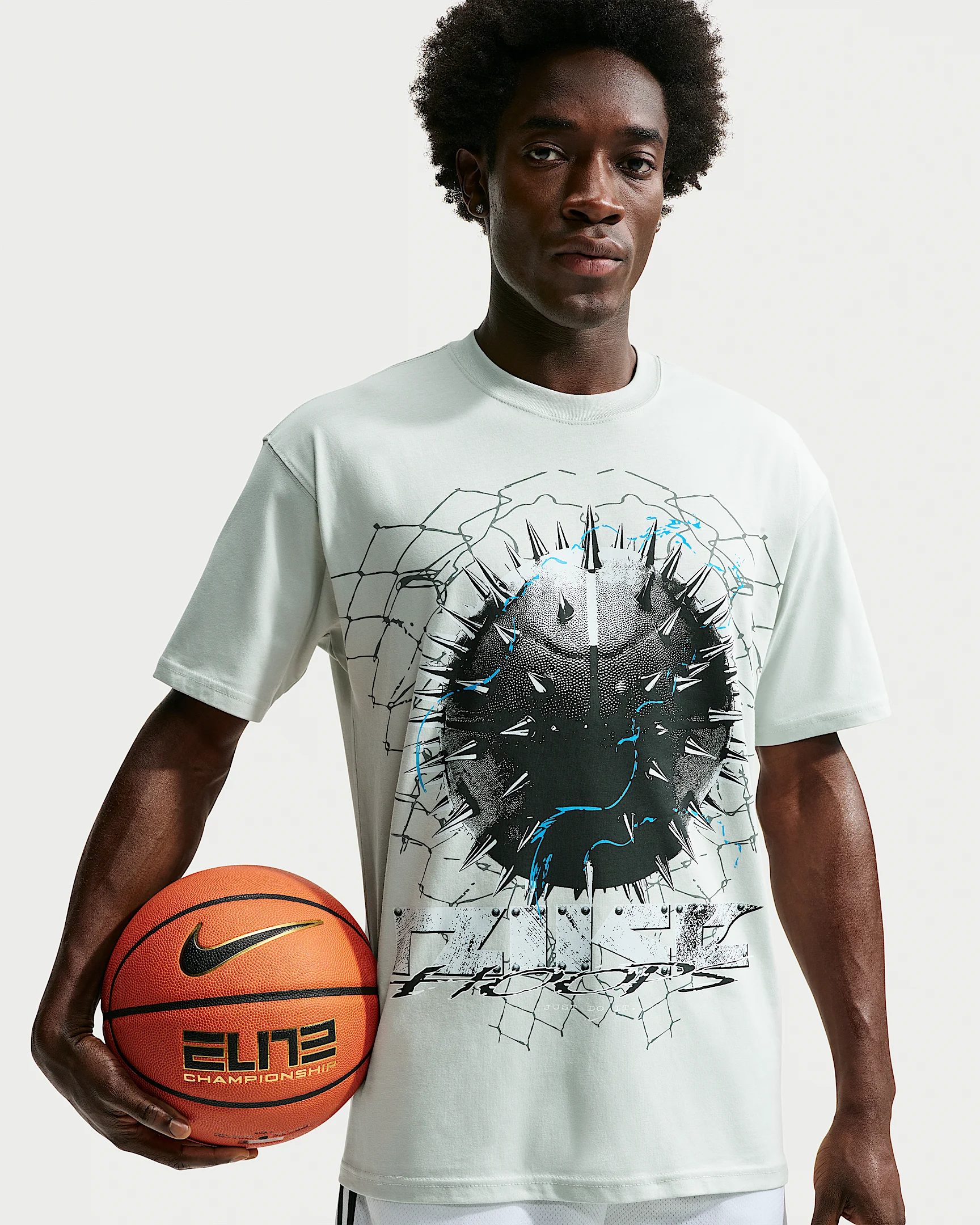 Nike Men's Basketball T-Shirt - 1