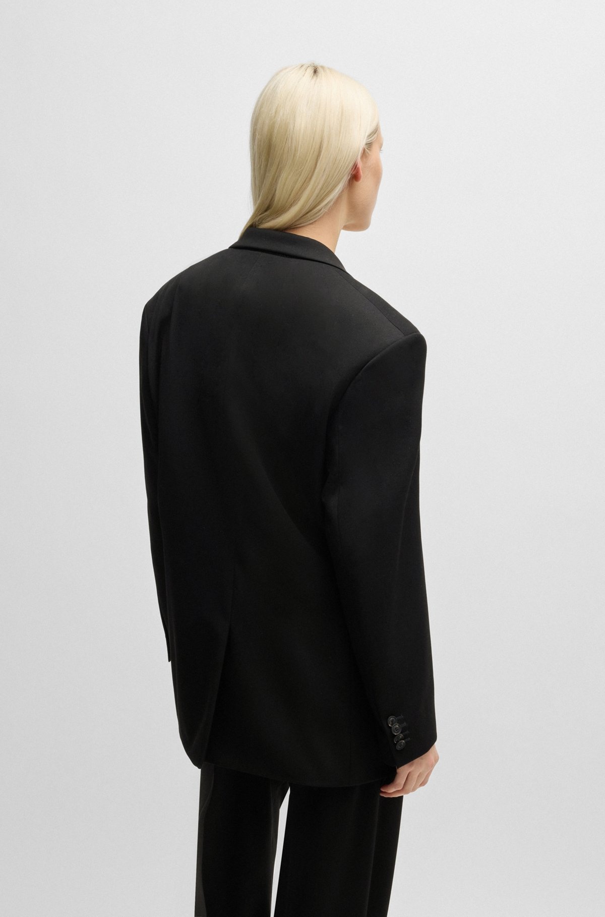 MODERN-FIT ALL-GENDER JACKET IN STRETCH FABRIC - 4