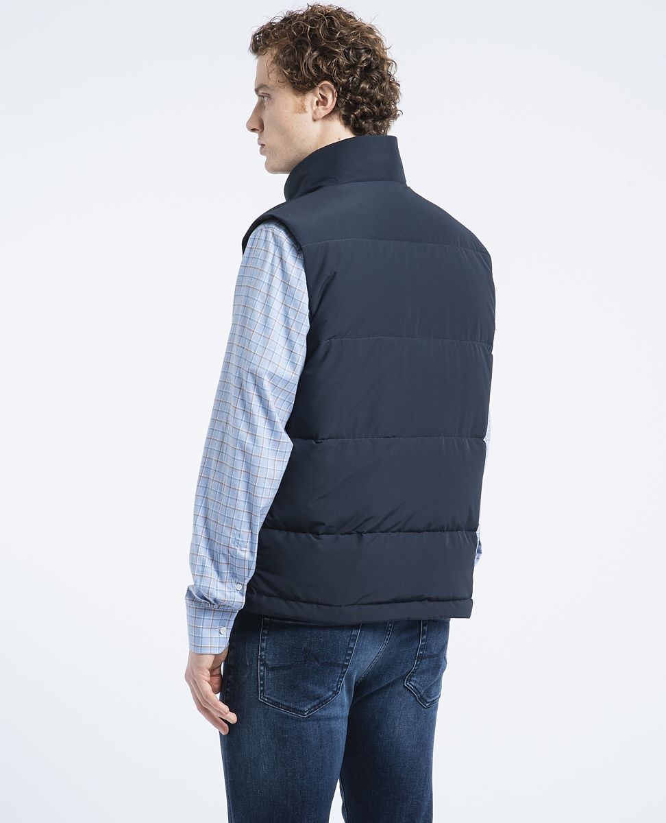 Re-Wind Block Save the Sea Vest - 4