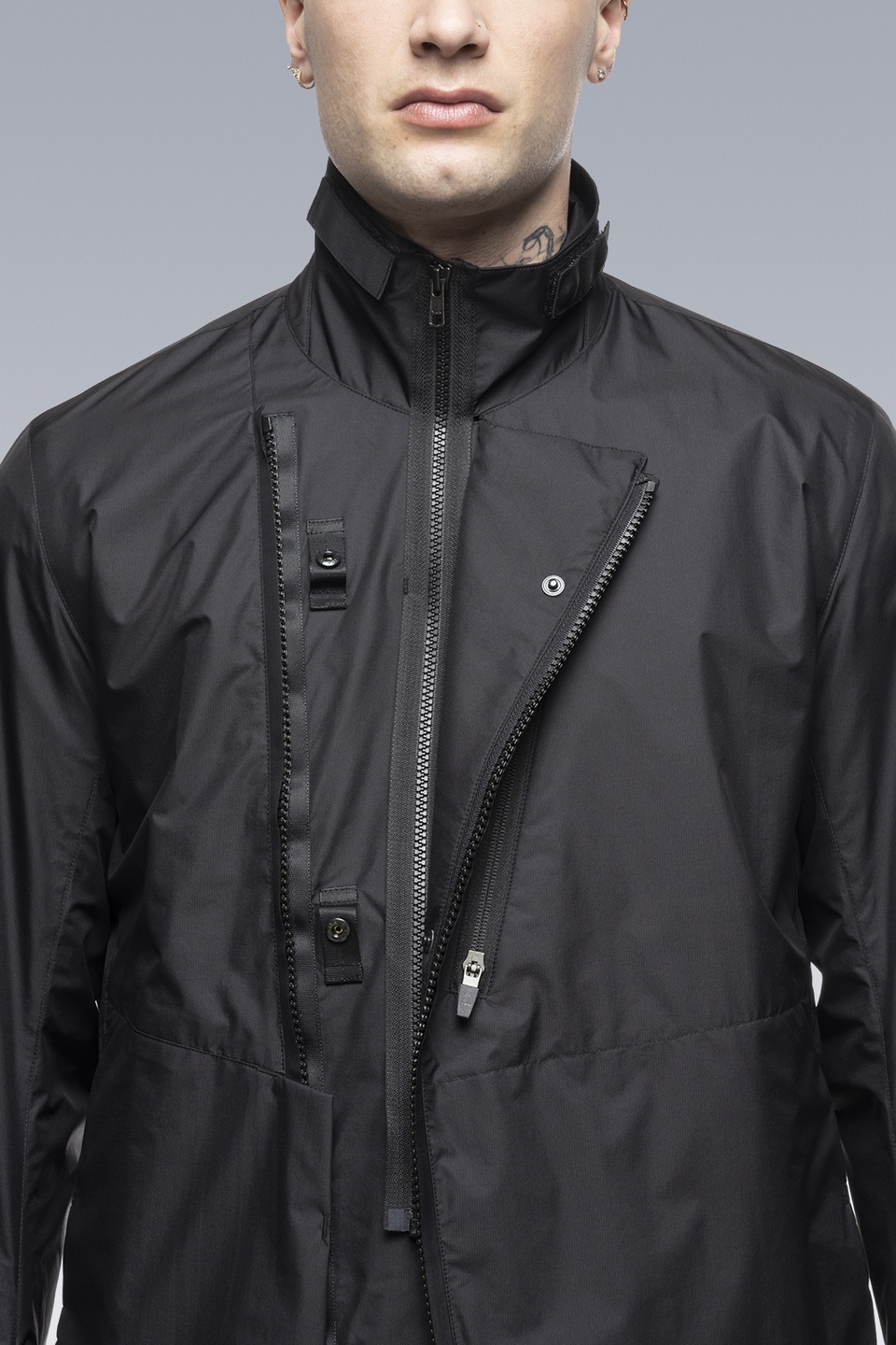 J68-WS 2L Gore-Tex Infinium™ Windstopper® Rider Jacket Black - 18