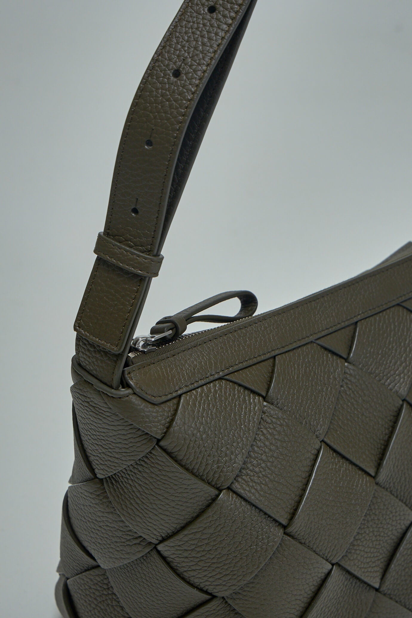 Bottega Veneta Diago Hobo | labelsfashion | REVERSIBLE