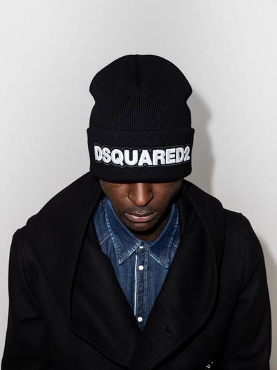 DSQUARED2 logo patch beanie outlook