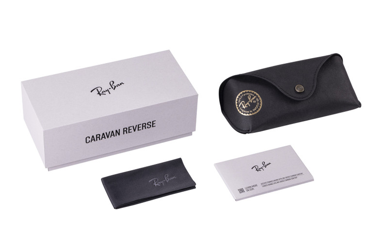 CARAVAN REVERSE 8