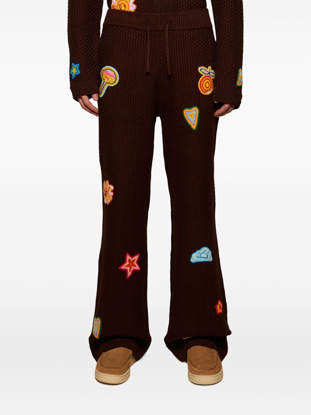 patch-detailed crochet trousers - 2