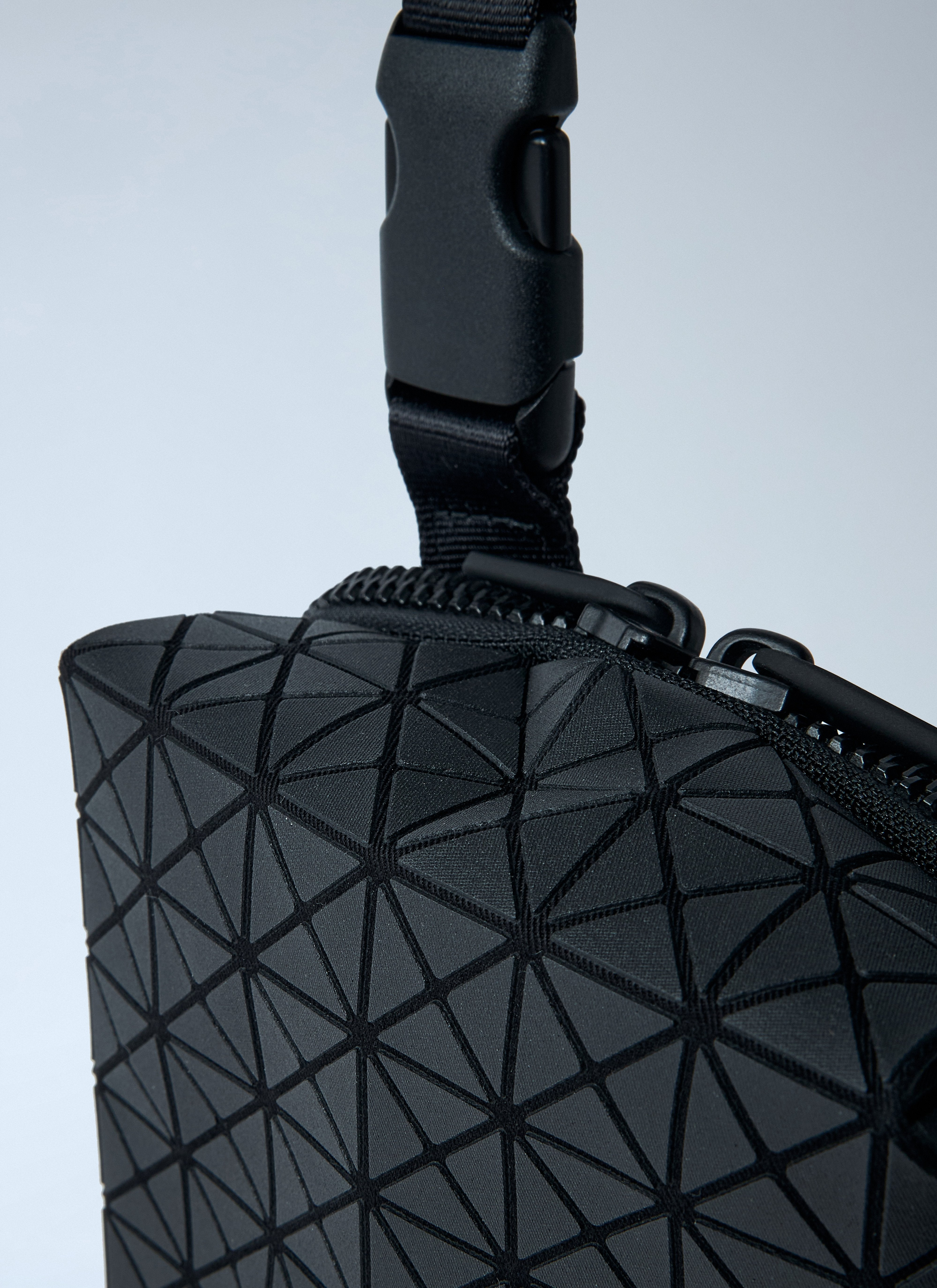 BAO BAO ISSEY MIYAKE - Bao Bao Issey Miyake Men Beetle Shoulder Bag - 4