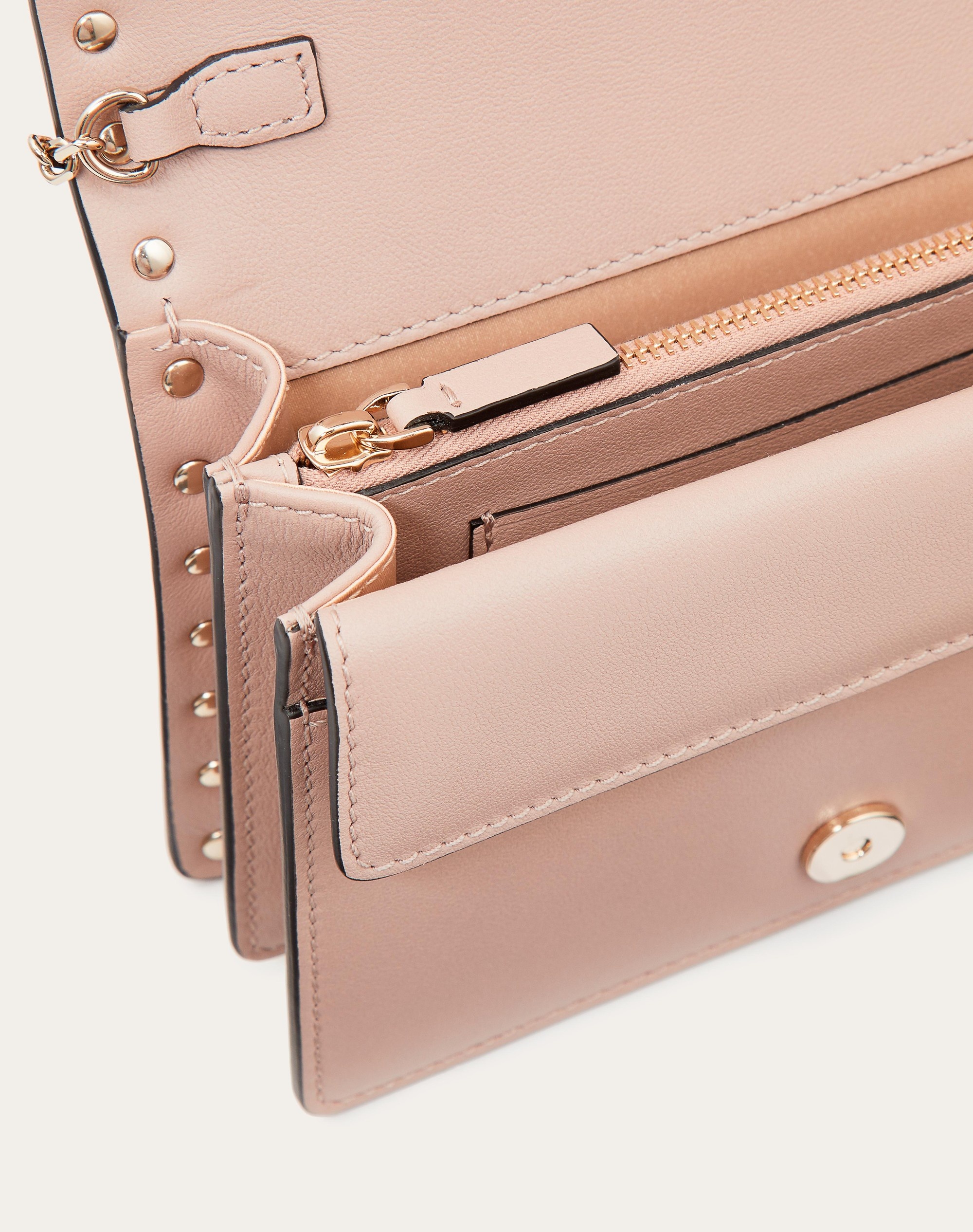 ROCKSTUD CALFSKIN CHAIN POUCH - 6