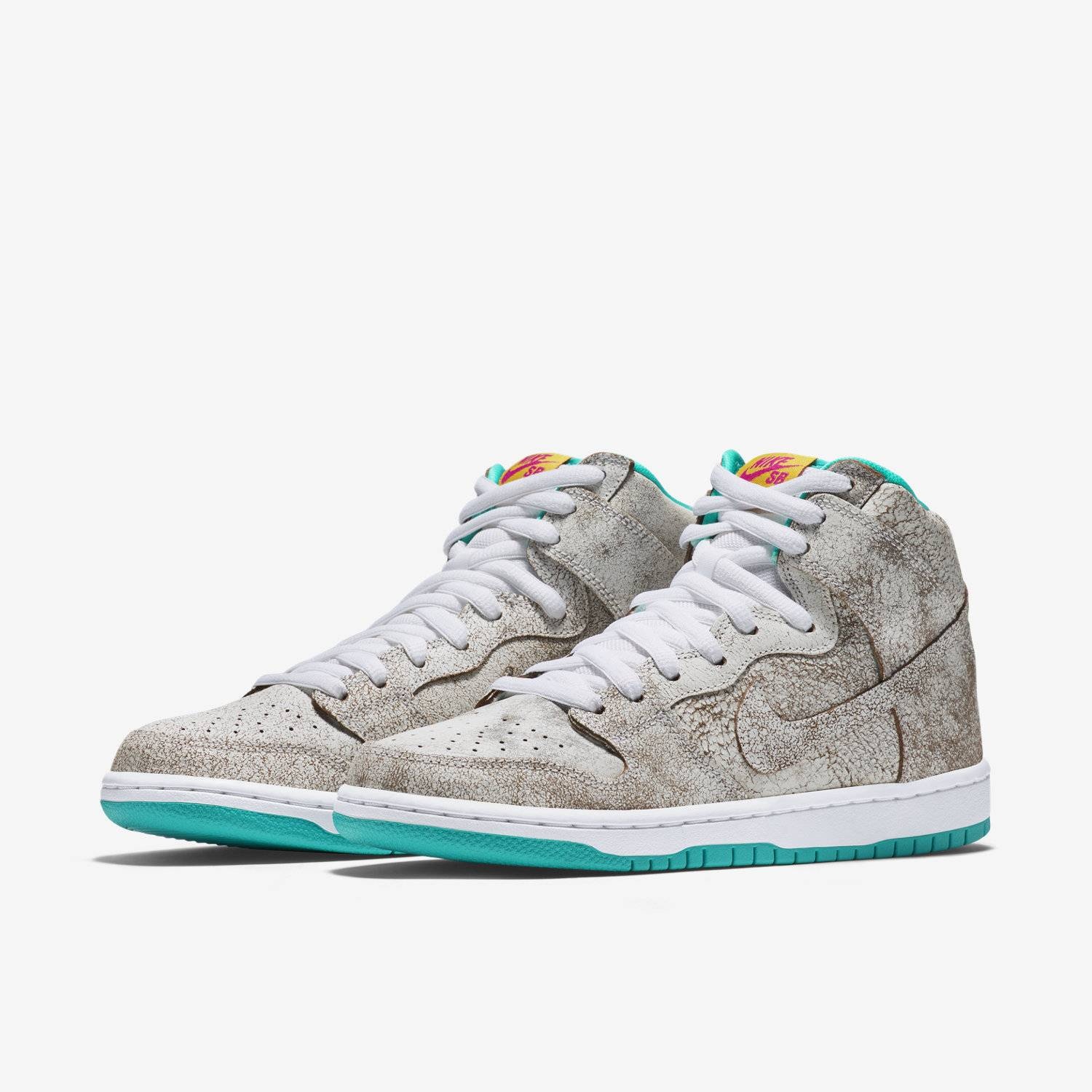 Dunk High Premium SB 'Flamingo' - 1