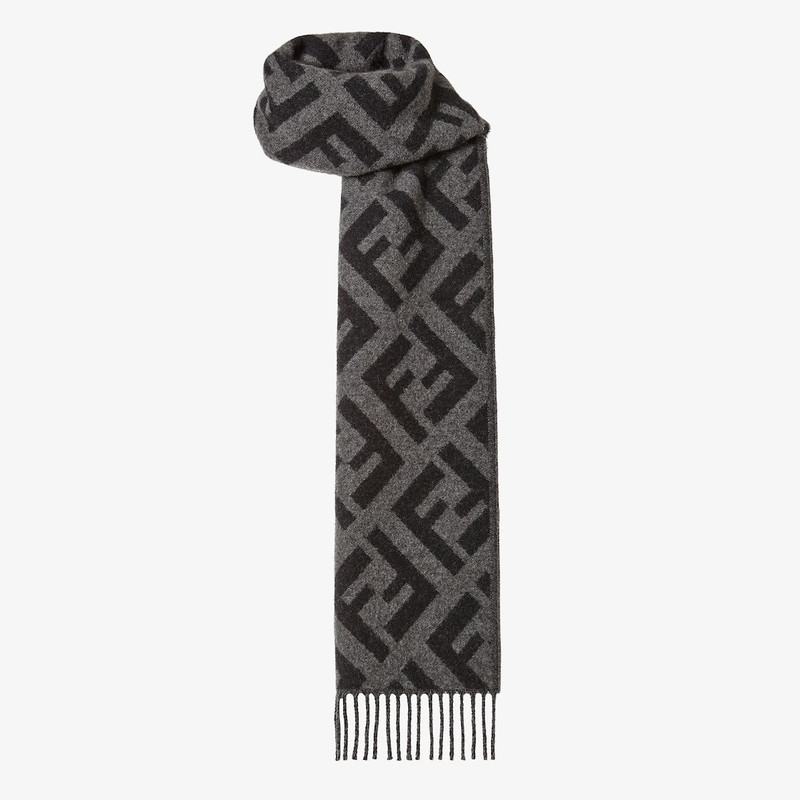 Scarf 3