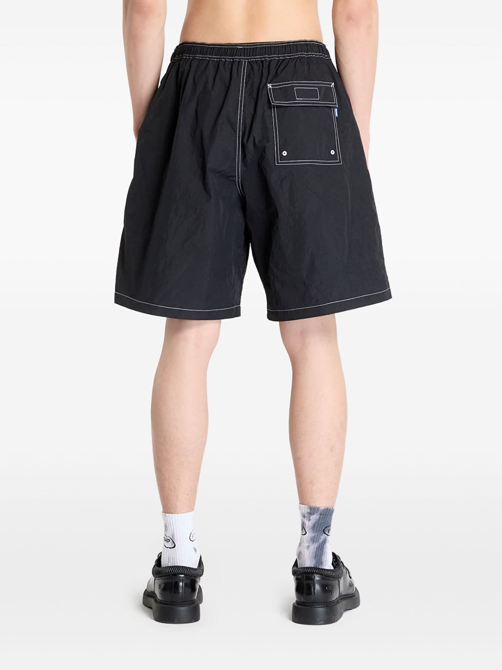 contrast-stitch swim shorts - 4