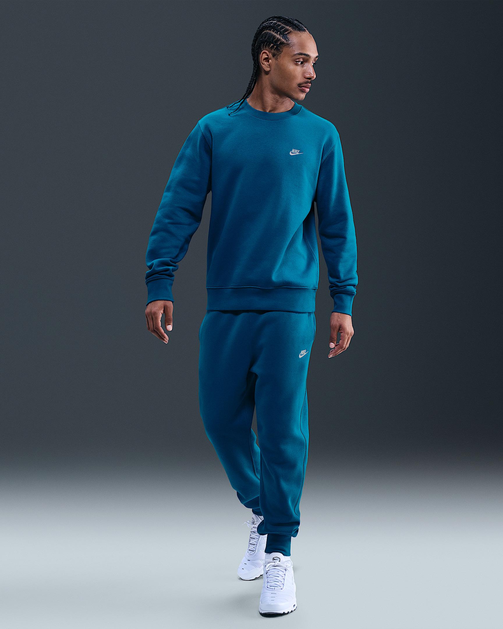 Nike Club Men's Fleece Crew - 4