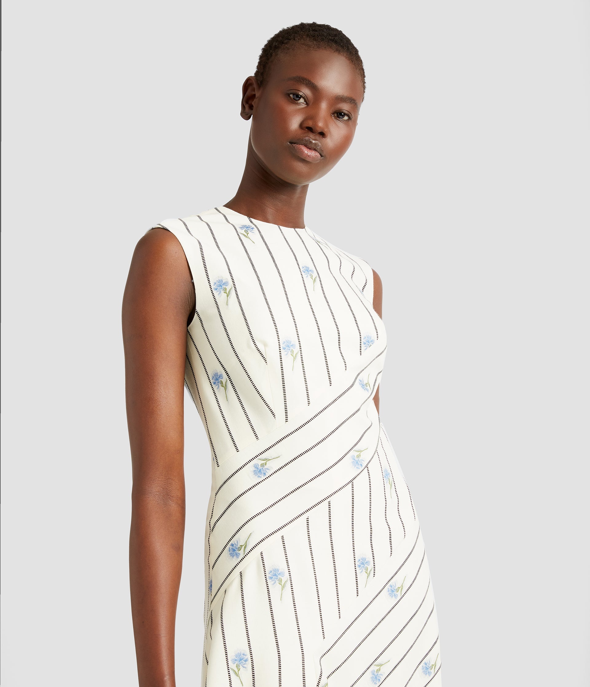 SLEEVELESS A-LINE MIDI DRESS - 5
