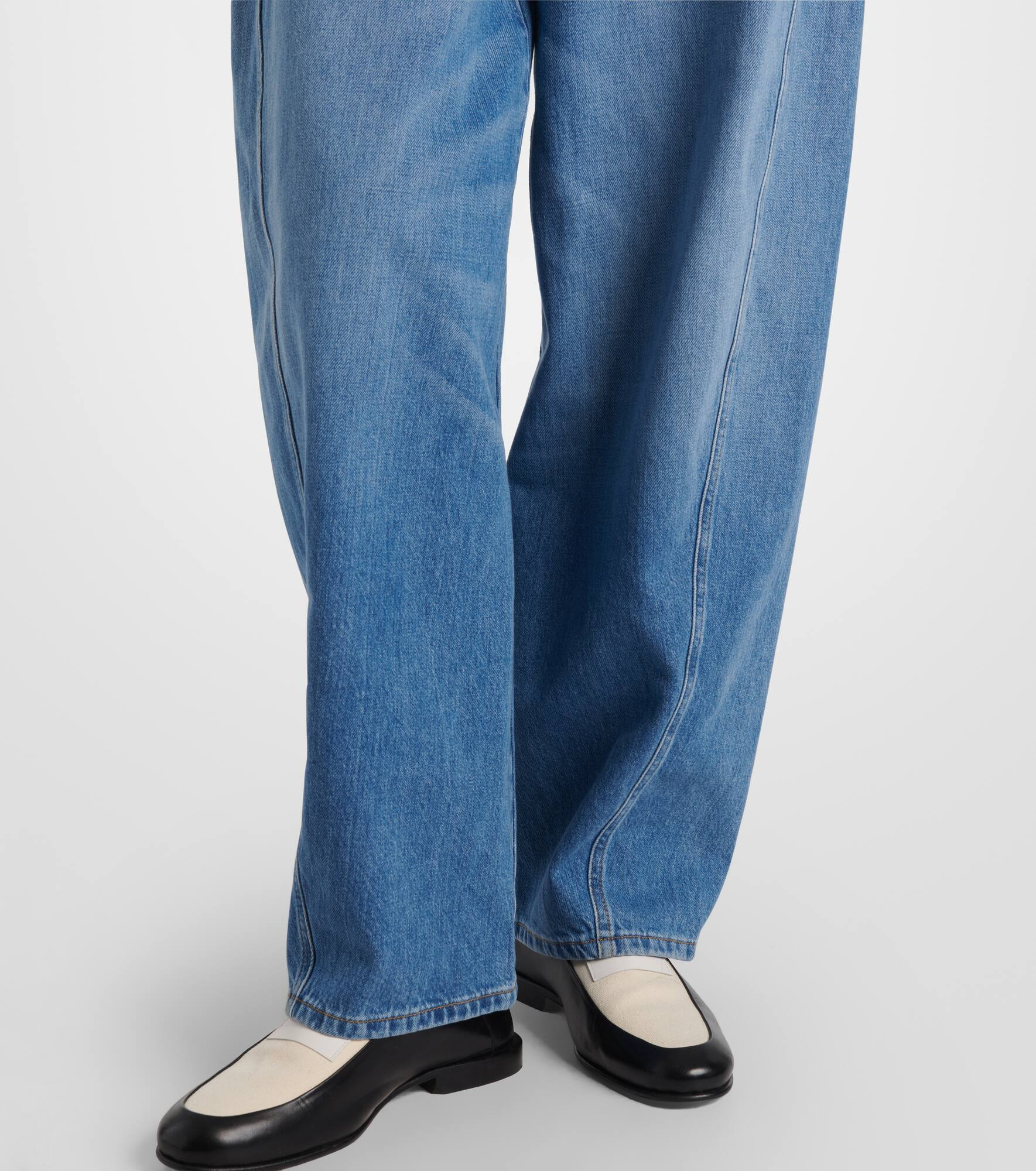 Cocoon high-rise barrel-leg jeans - 5