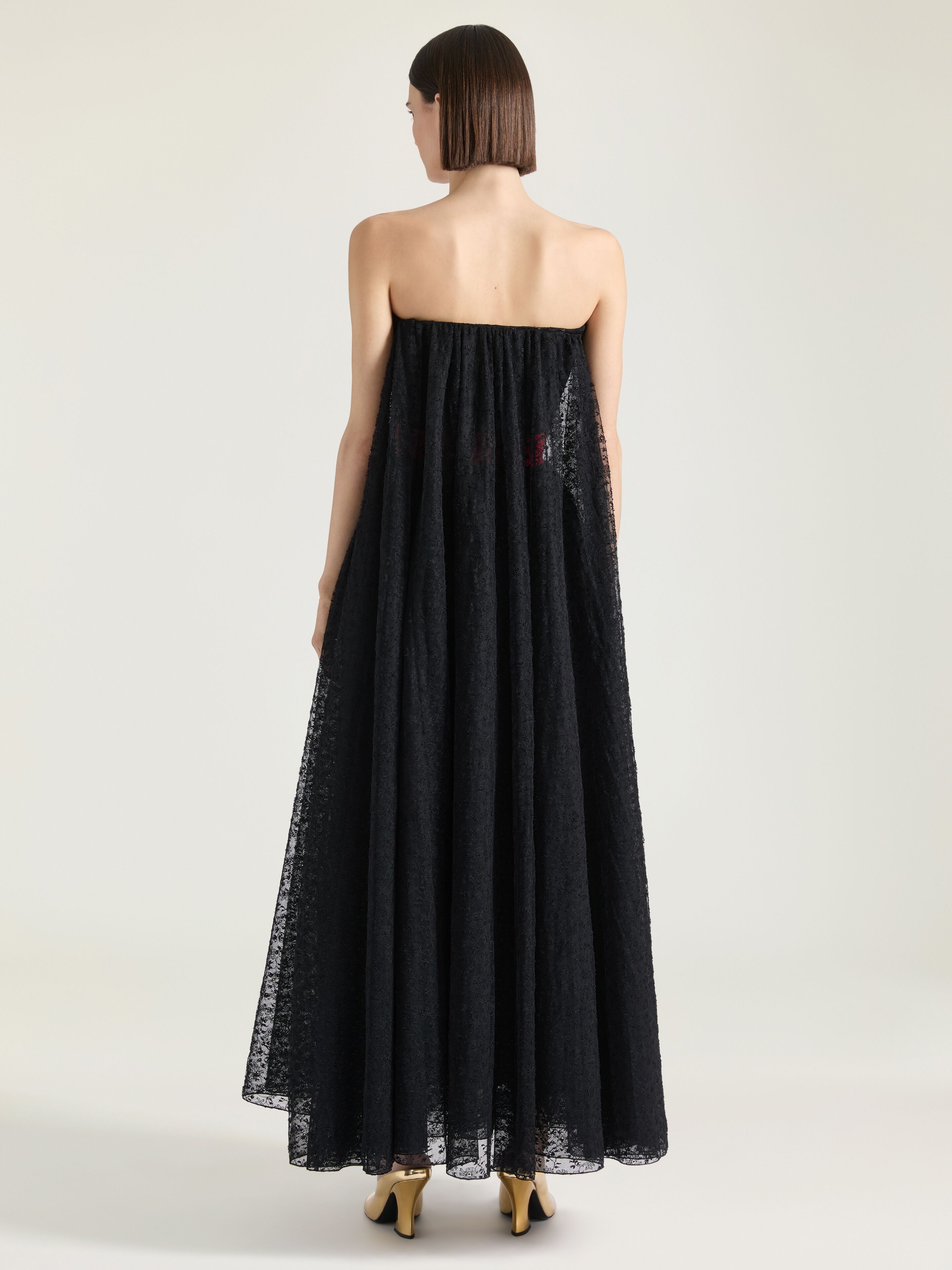 BUSTIER CAPE BACK EVENING DRESS IN LACE - 4