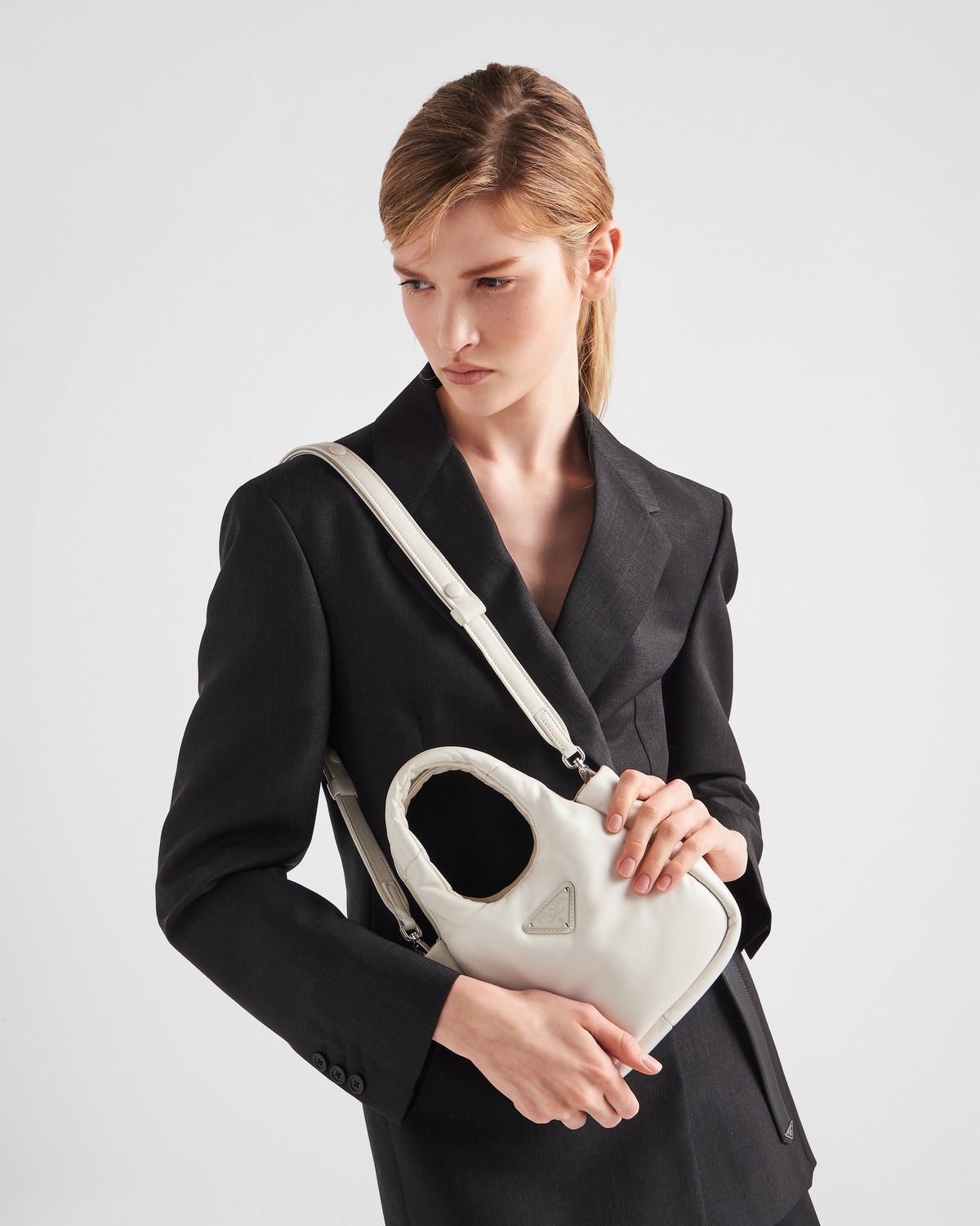 VIP.PRADA Soft Small Padded Nappa Handbag 関税送料込 PRADA Prada Soft padded nappa leather mini-bag