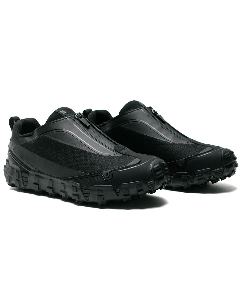 NORSE PROJECTS Zip Up Runner V04 Black outlook