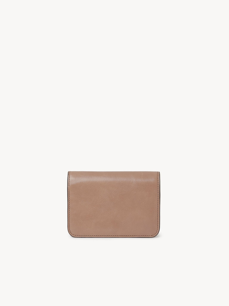 C CHLOÉ BIFOLD WALLET IN SHINY LEATHER 4