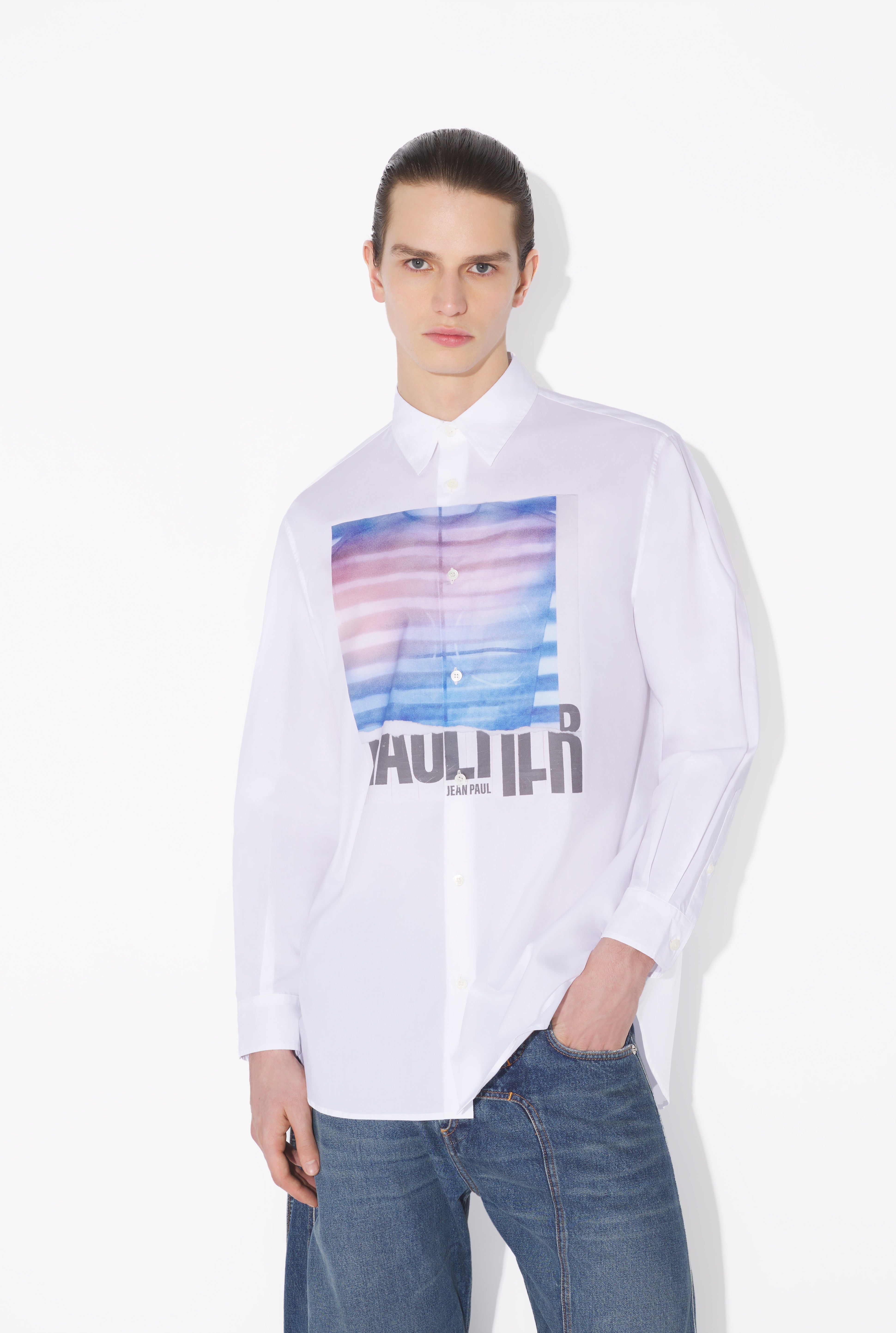 THE OVERSIZED WHITE AIR SHIRT - 7