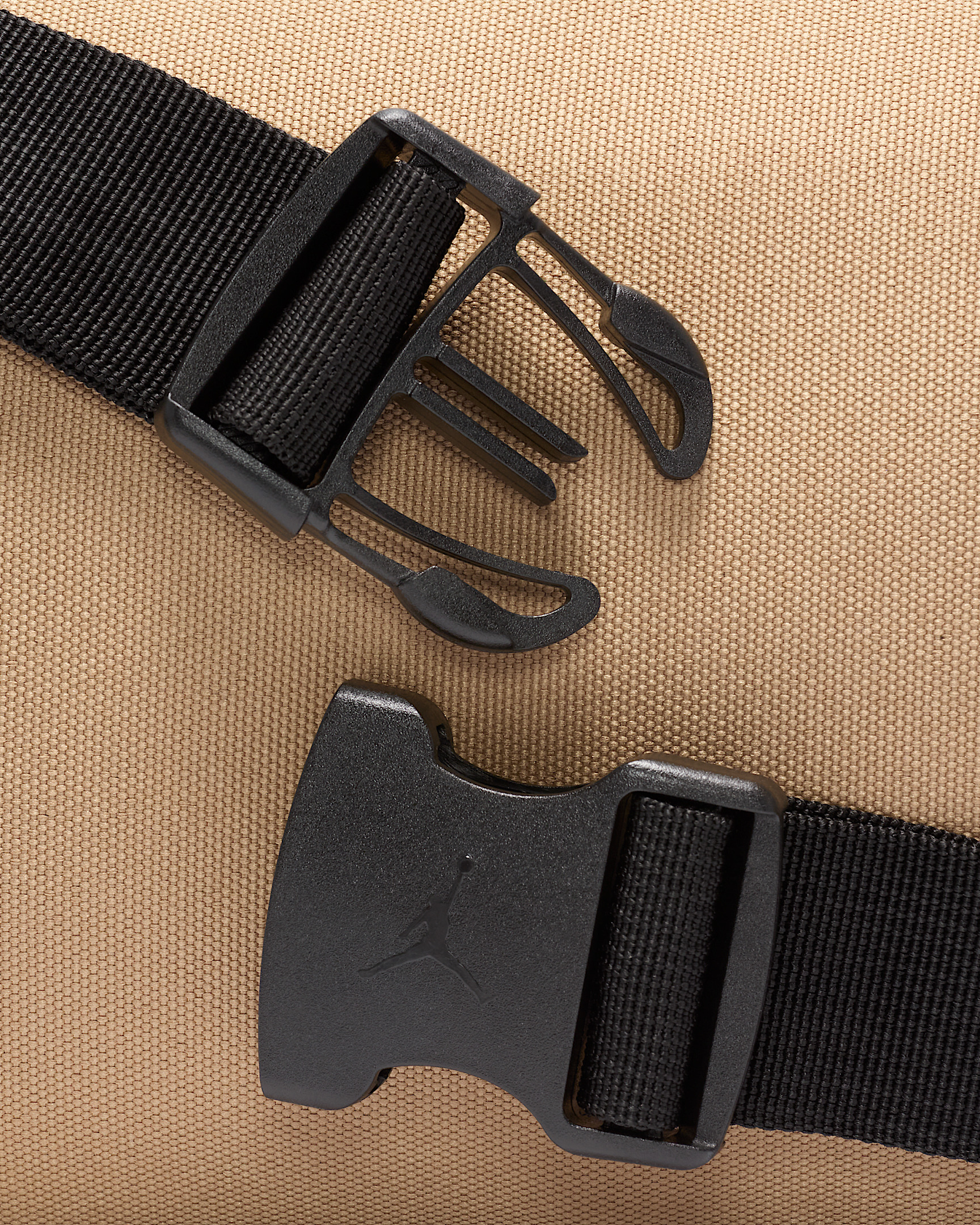 Jordan Crossbody Bag (3.3L) - 9