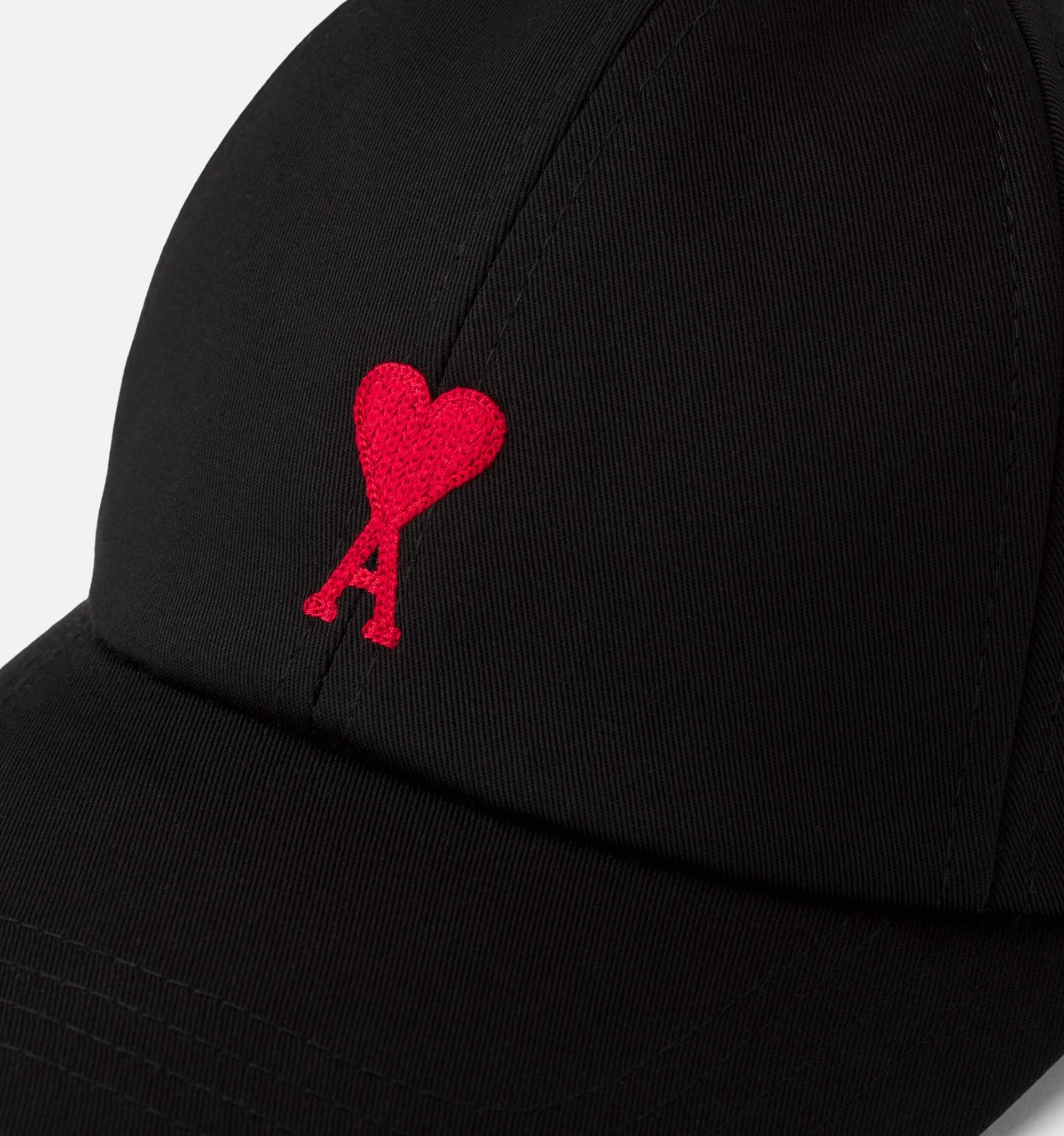 【AMI PARIS】AMI de Coeur Embroidery Cap / 追跡付 AMI Paris Ami De Coeur Embroidered Cap | Neutrals | FARFETCH
