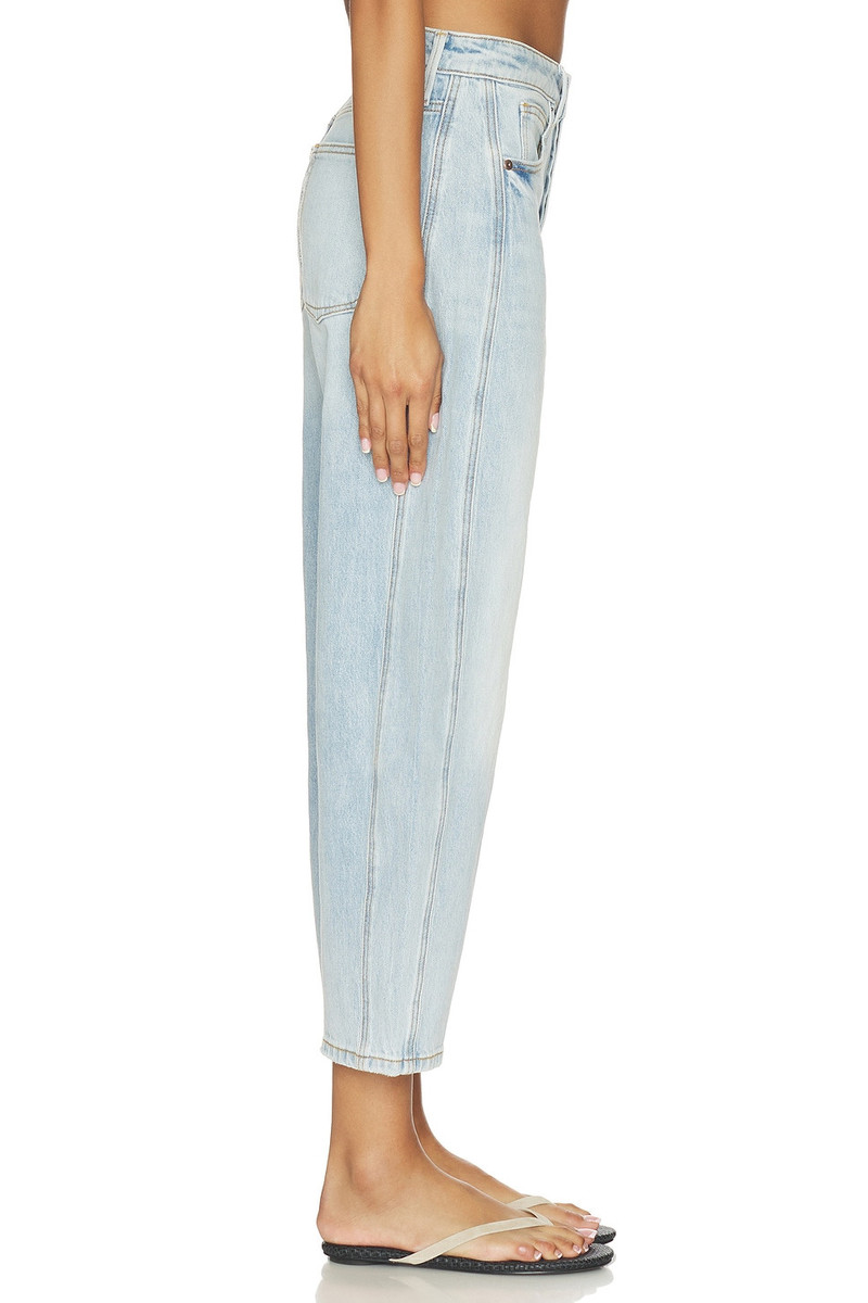 GOOD AMERICAN High Barrel Ankle Jeans outlook