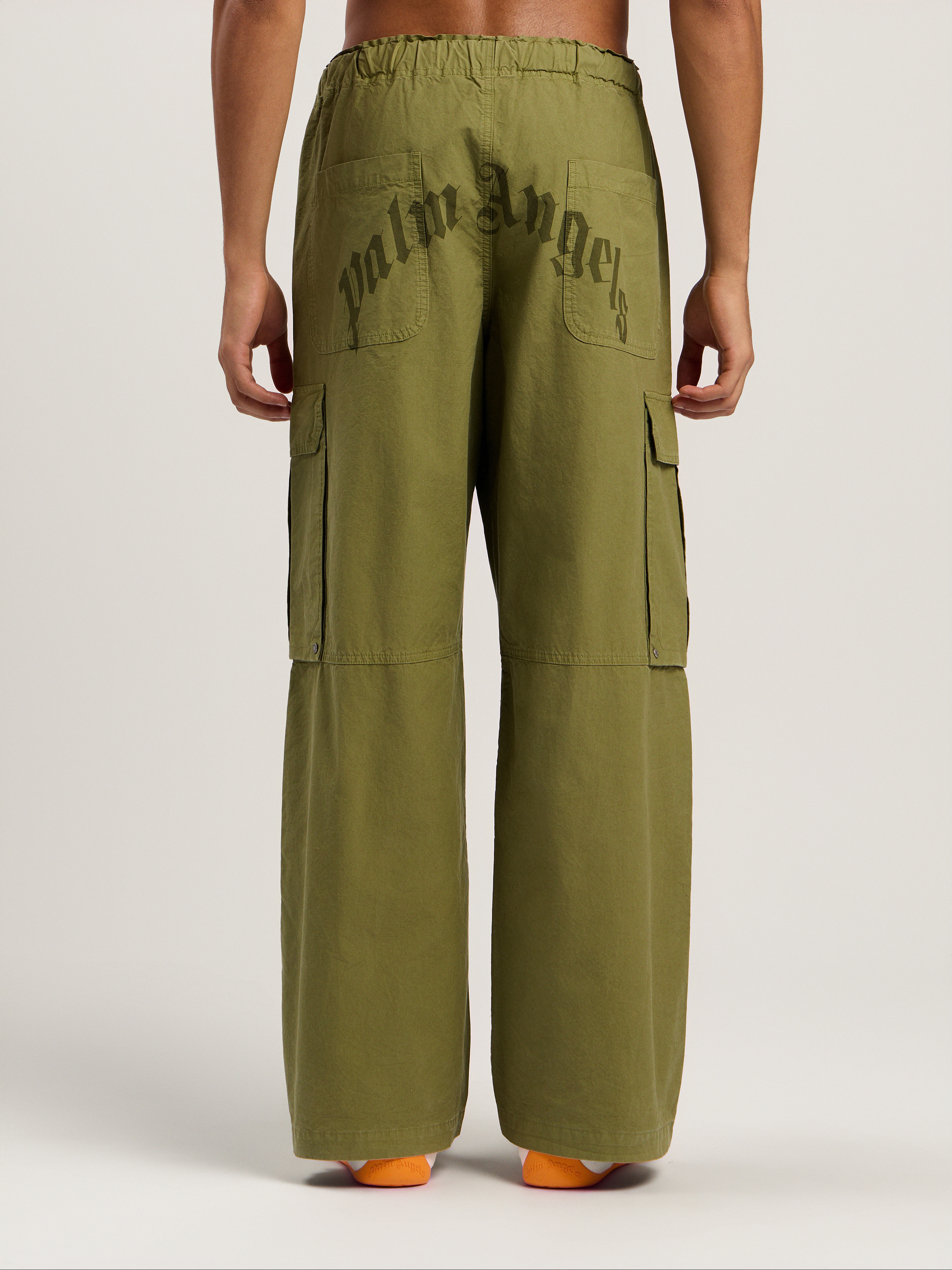 Curved Logo Cargo Pants - 5