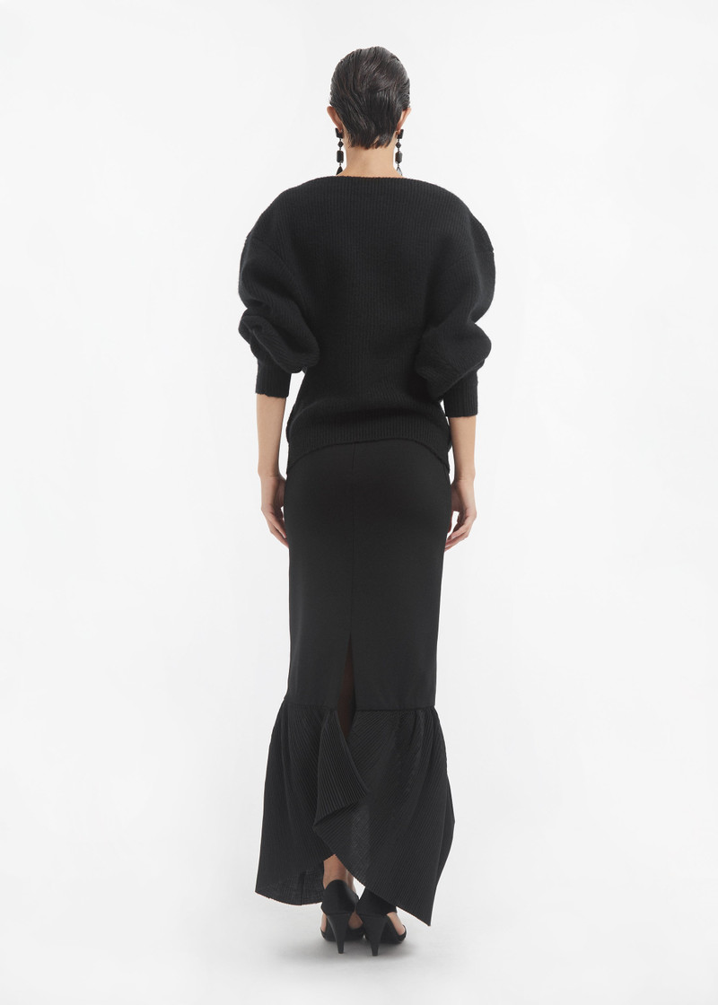 Oversized Boatneck Sweater in Wool Cashmere 4