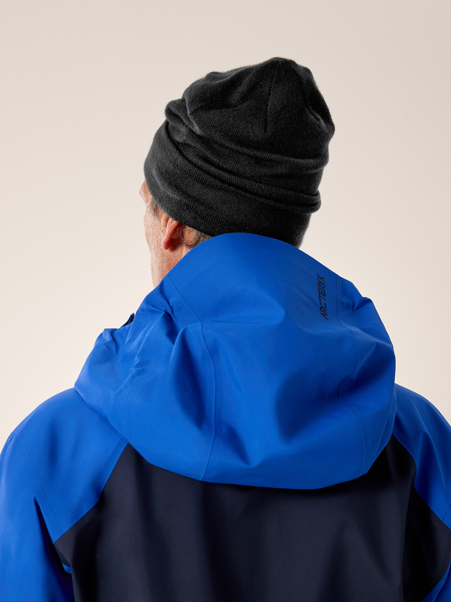 Embroidered Bird Toque - 4