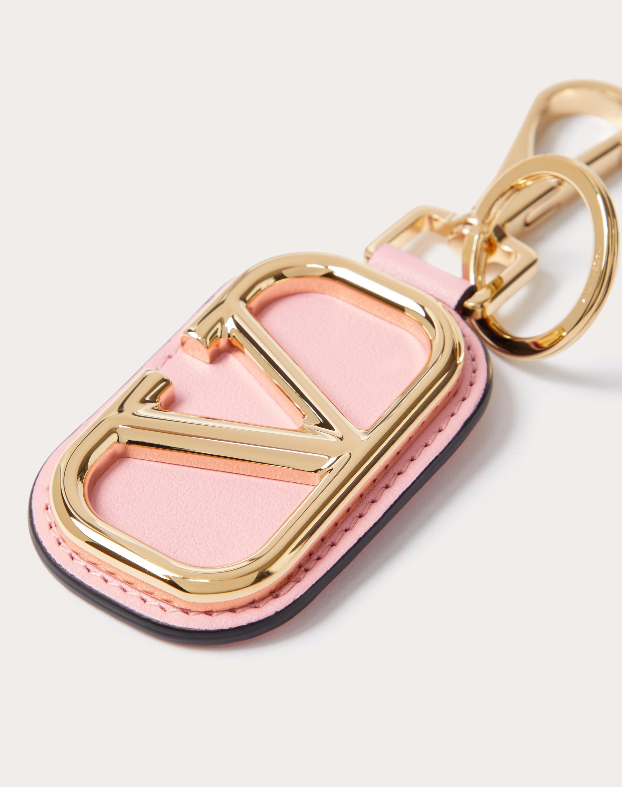 VLOGO SIGNATURE CALFSKIN KEY CHAIN - 2