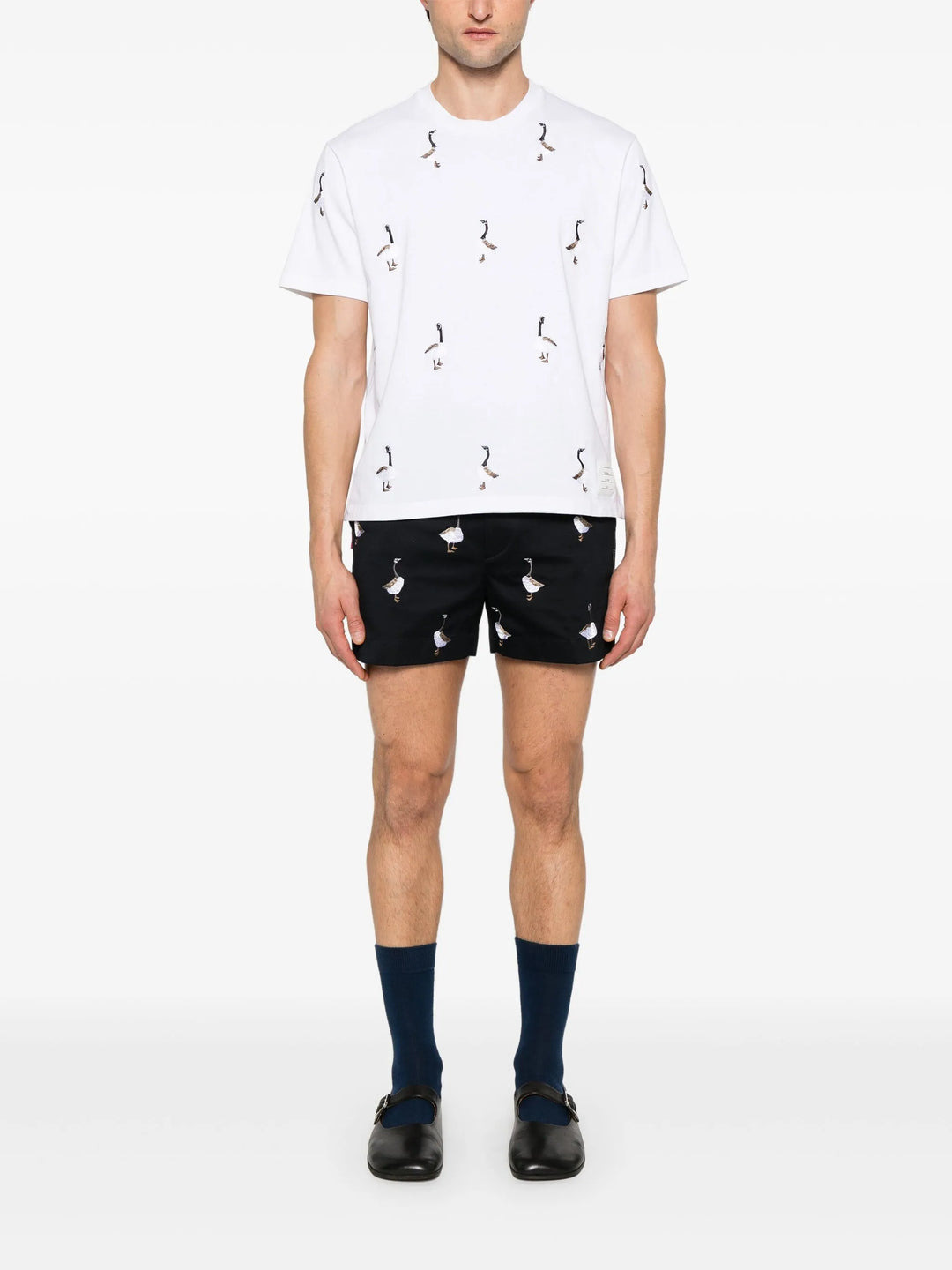 Short Sleeve Tee With Geese Print - 2
