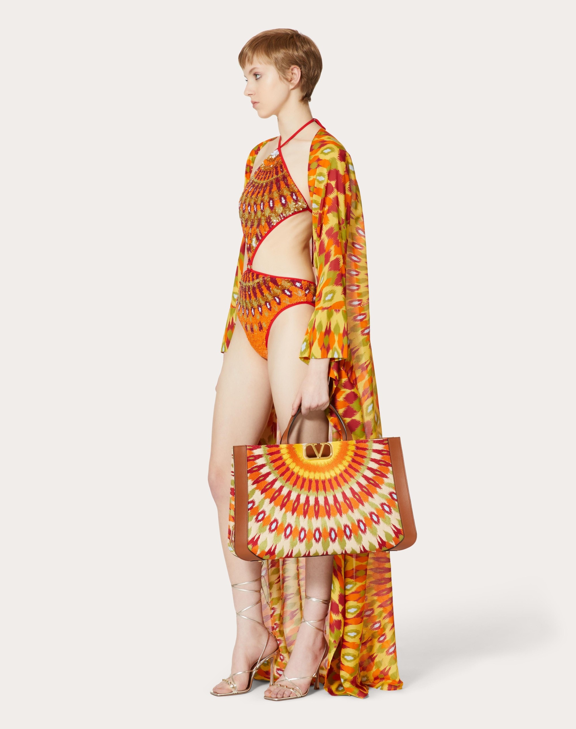 LONG VOILE CAPE WITH ROUND RAIN PRINT - 2
