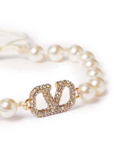 Valentino VLogo Signature faux-pearl bracelet outlook