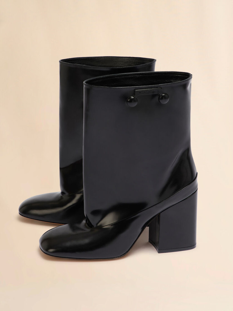 BLACK LEATHER TRUNKAROO ANKLE BOOT 4