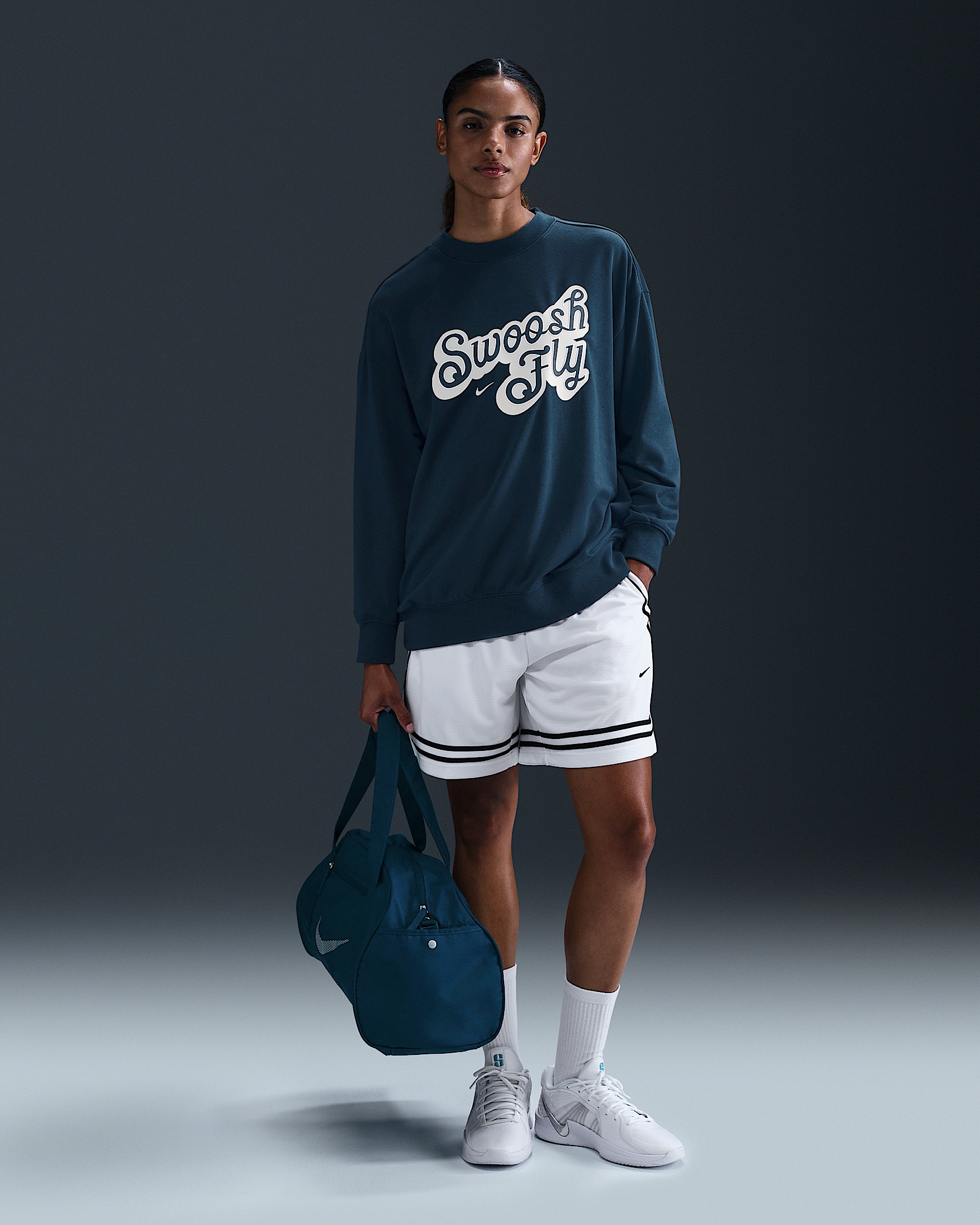 Nike Swoosh Fly Women's Dri-FIT Oversized French Terry Basketball Sweatshirt - 4