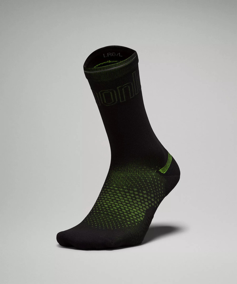 lululemon Men's MacroPillow Crew Socks outlook