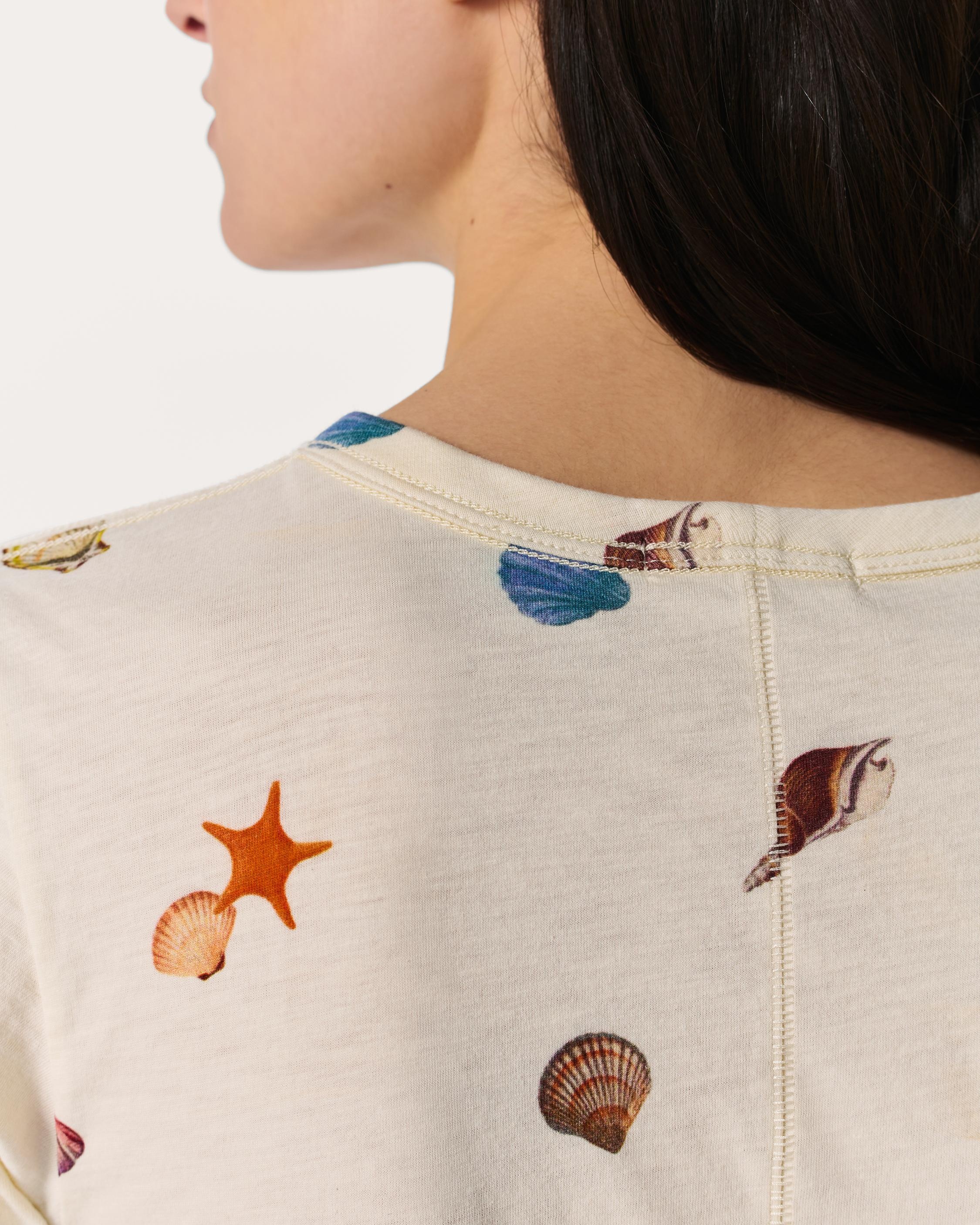 Seashell Graphic Tee - 5