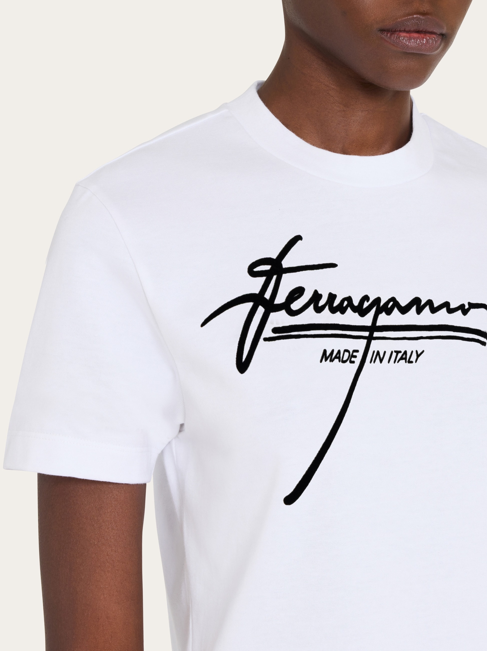 T-shirt with signature detail - 4