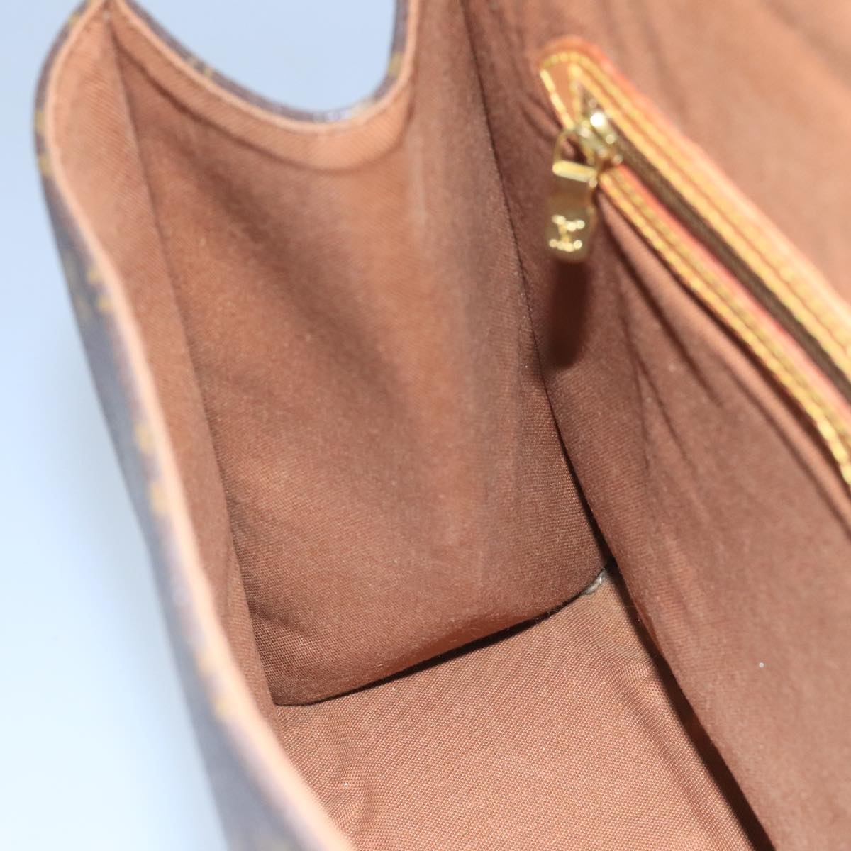LOUIS VUITTON Monogram Beverly Hand Bag M51120 - 14