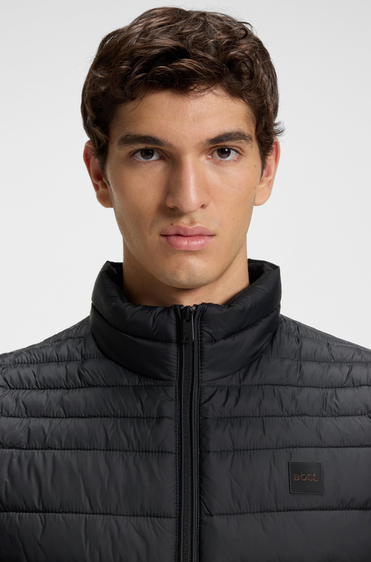 PACKABLE SLIM-FIT GILET WITH WATER-REPELLENT MIXED QUILTING - 5