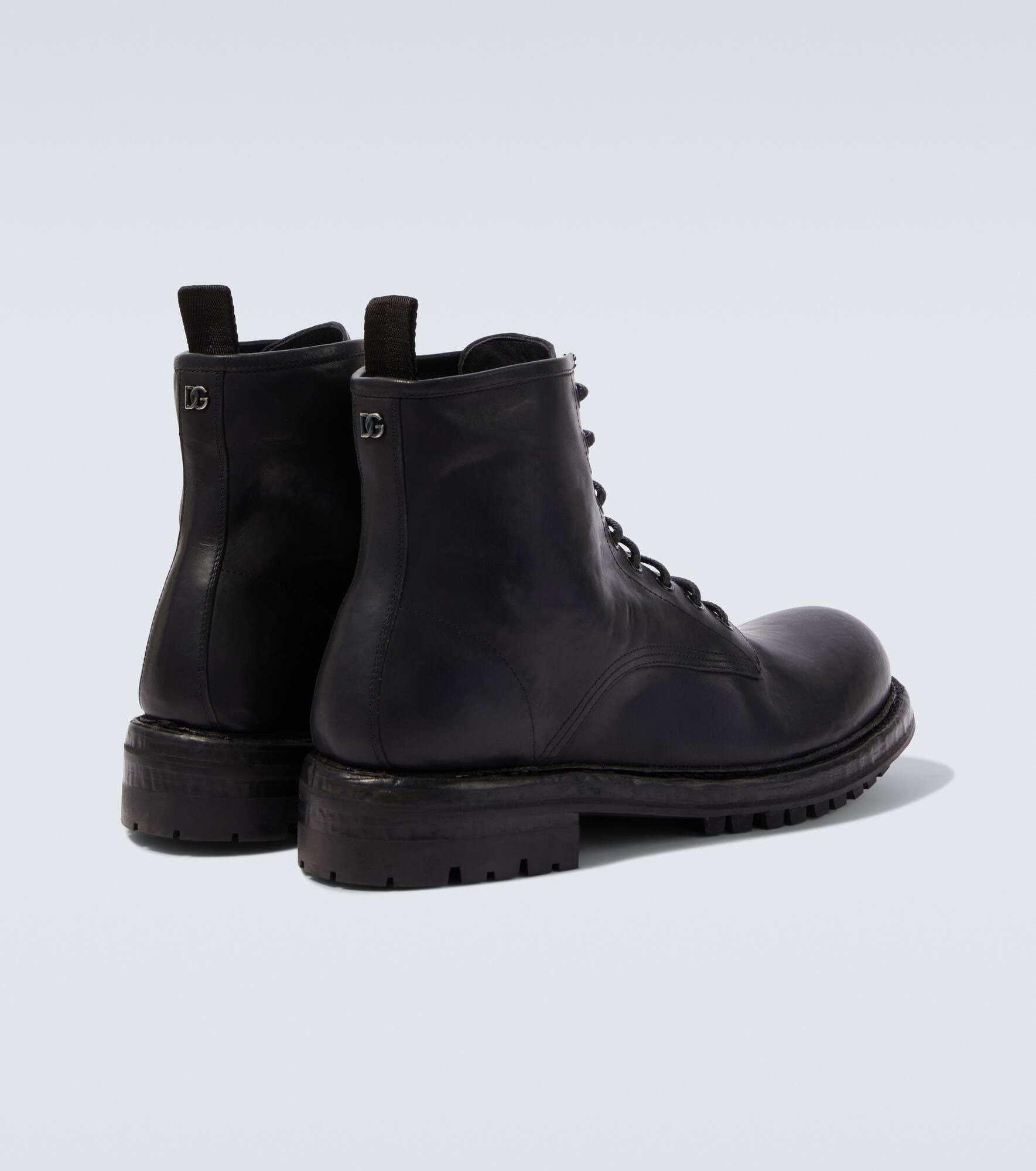Leather lace-up boots - 6