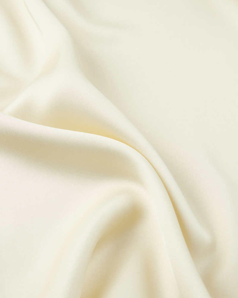 Wide fit shiny satin shirt 7