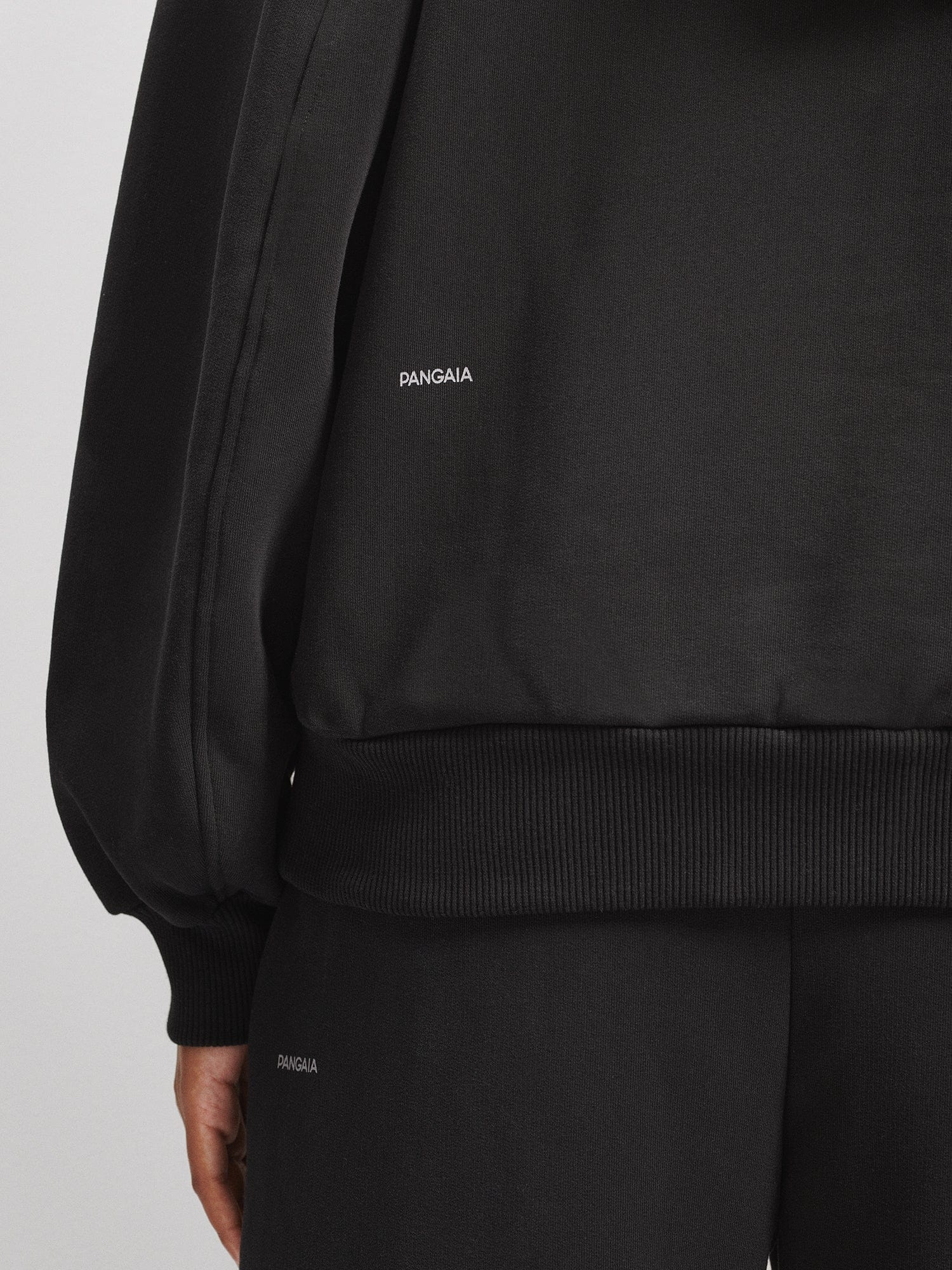 Womens DNA Sweatshirt - Black - 4