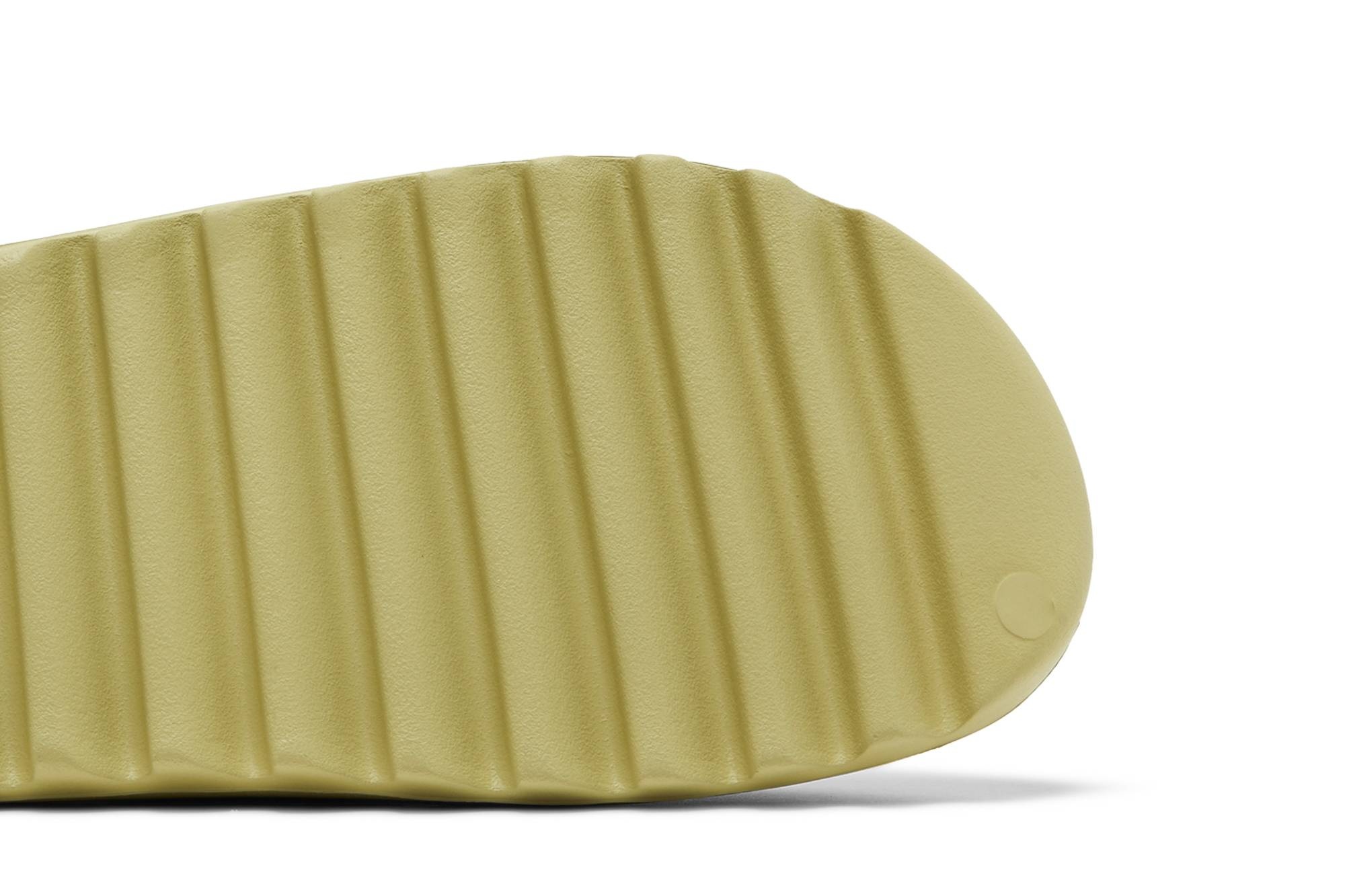 Yeezy Slides 'Resin' 2022 - 5