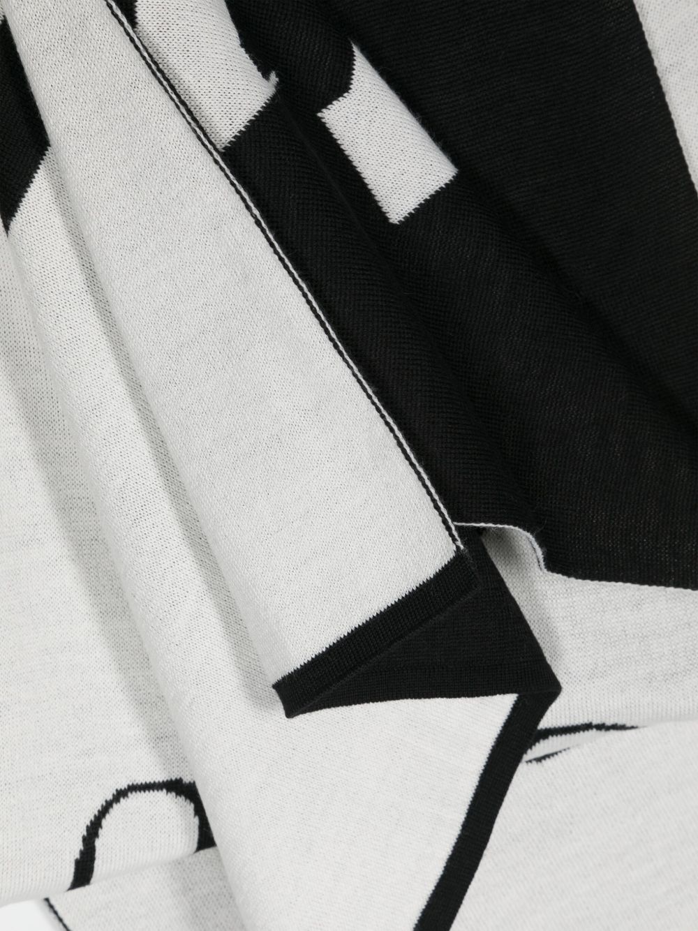 logo-jacquard wool-blend scarf - 3