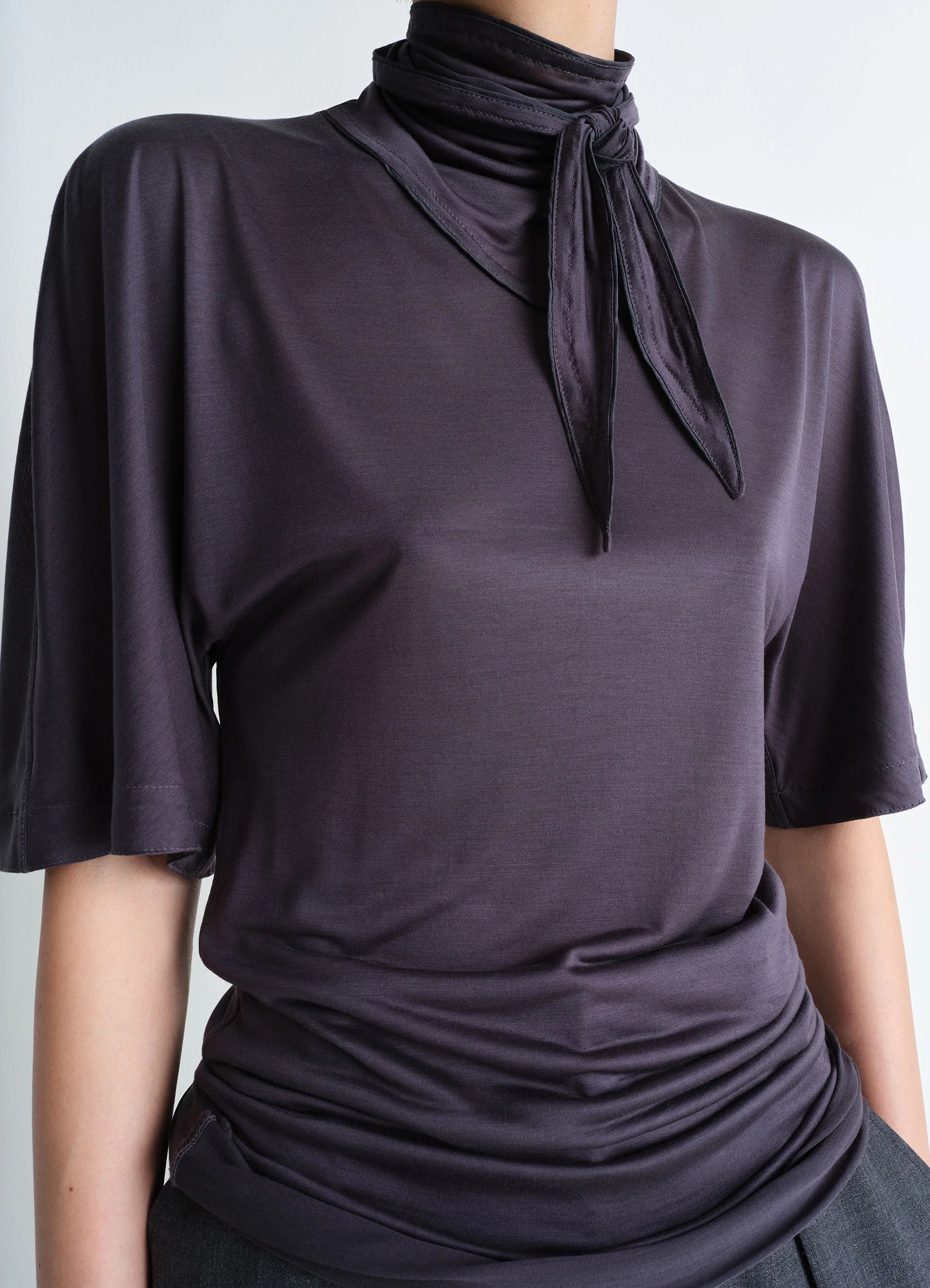 SHORT SLEEVE FOULARD TOP - 4