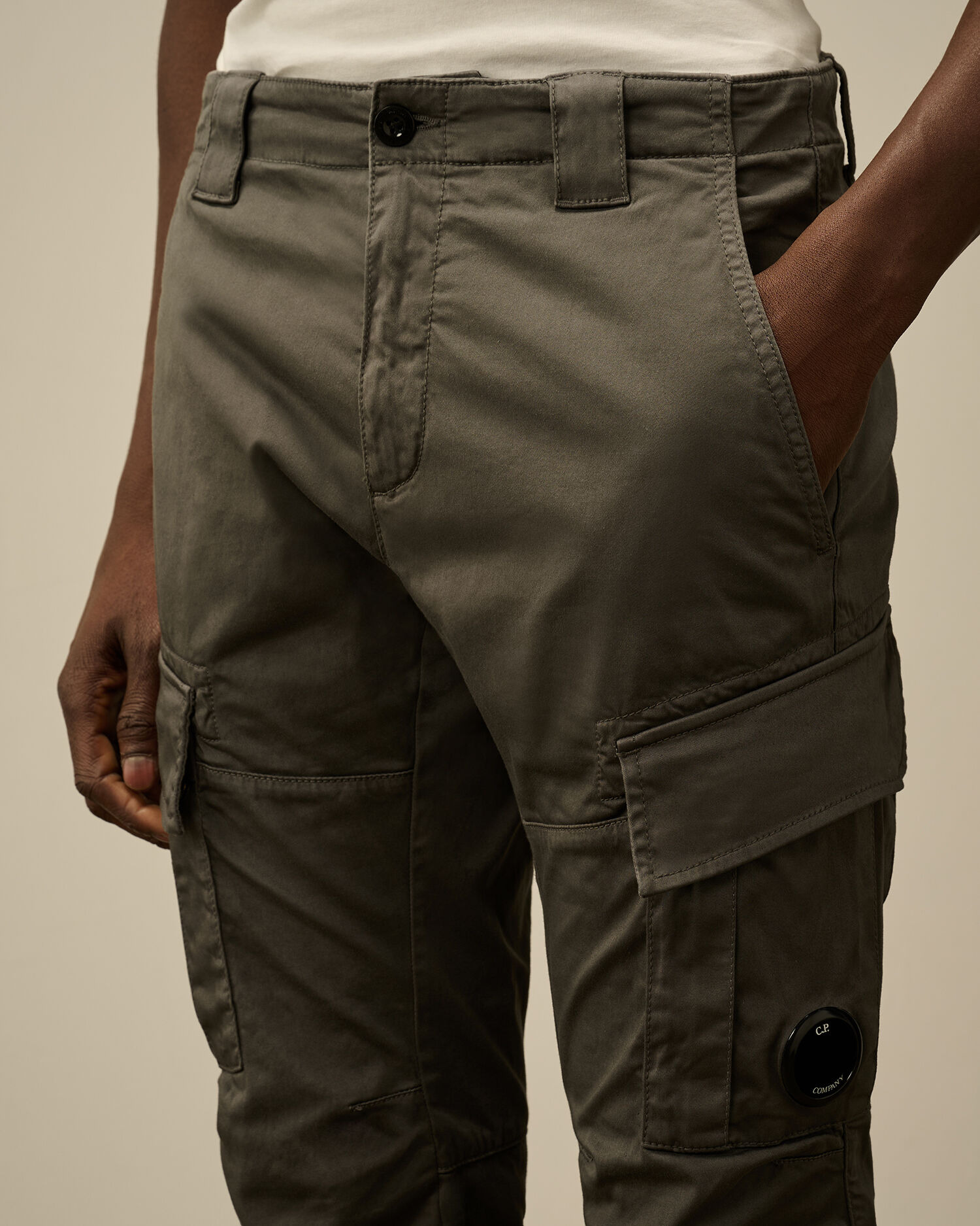 Stretch Sateen Cargo Lens Pants - 5