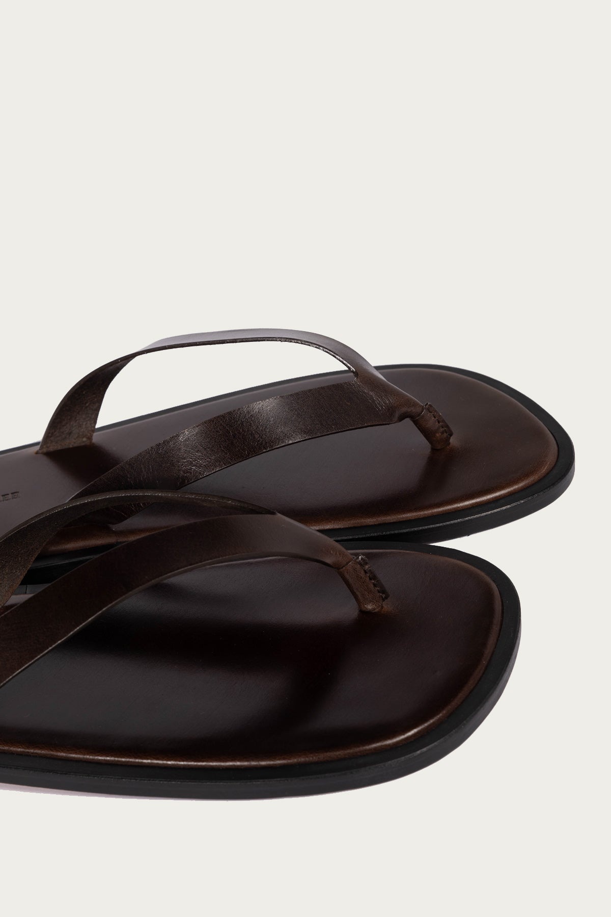 Leather Tong Sandals - Brown - 5