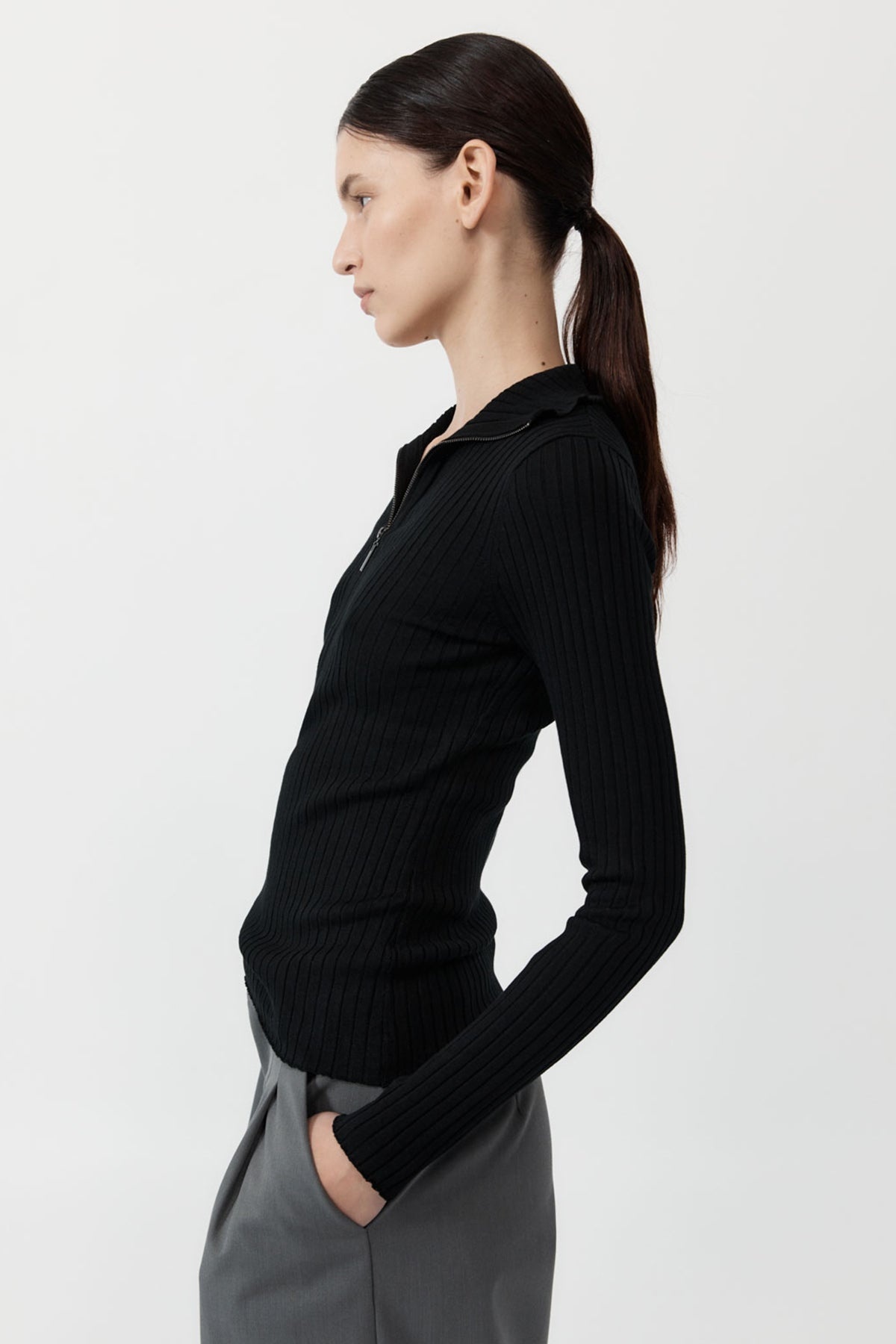 Zip Front Top - Black - 4