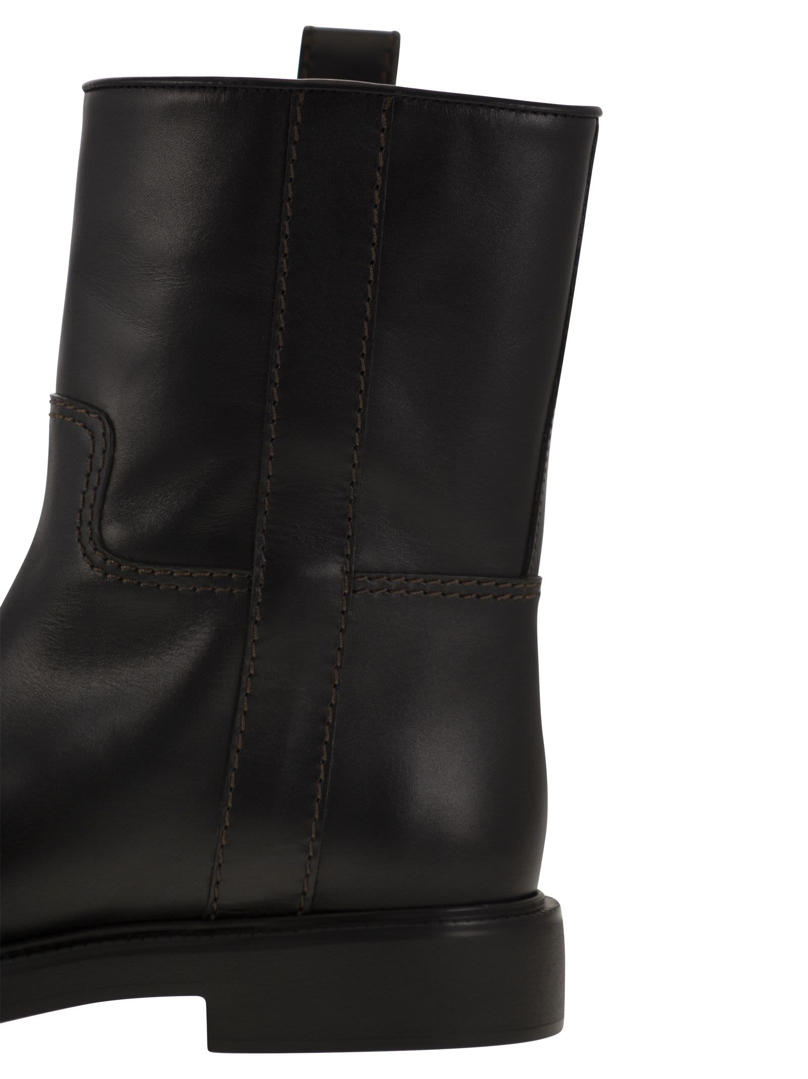 Tod's Women Leather Ankle Boot - 7